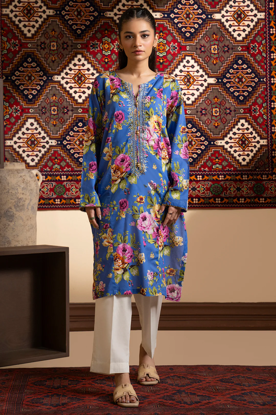 Embroidered Kurta - 1503 - Image 2