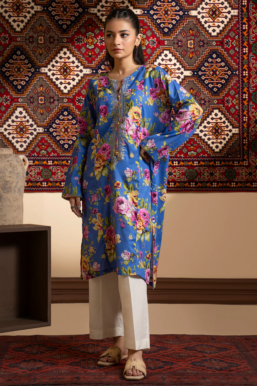 Embroidered Kurta - 1503 - Image 4