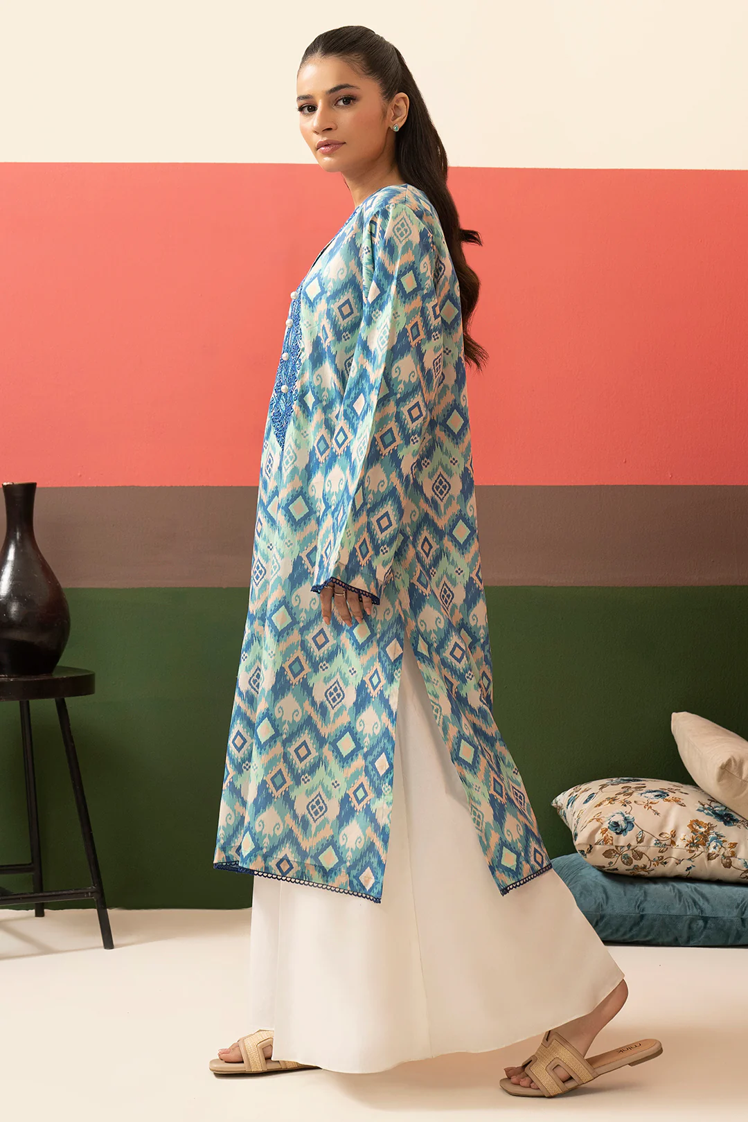 Embroidered Kurta - 1736 - Image 8