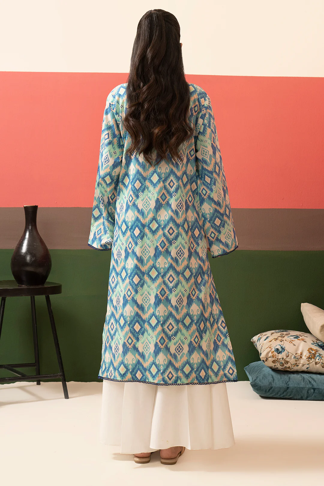 Embroidered Kurta - 1736 - Image 9