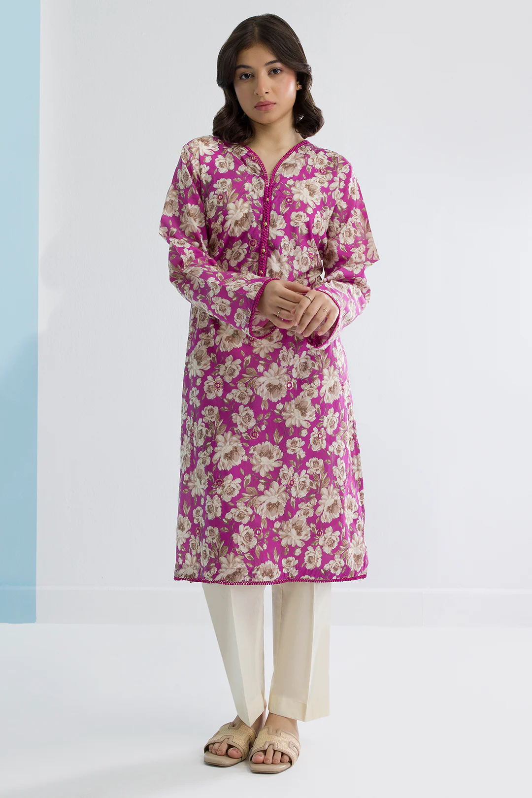 Embroidered Kurta - 1844 - Image 5