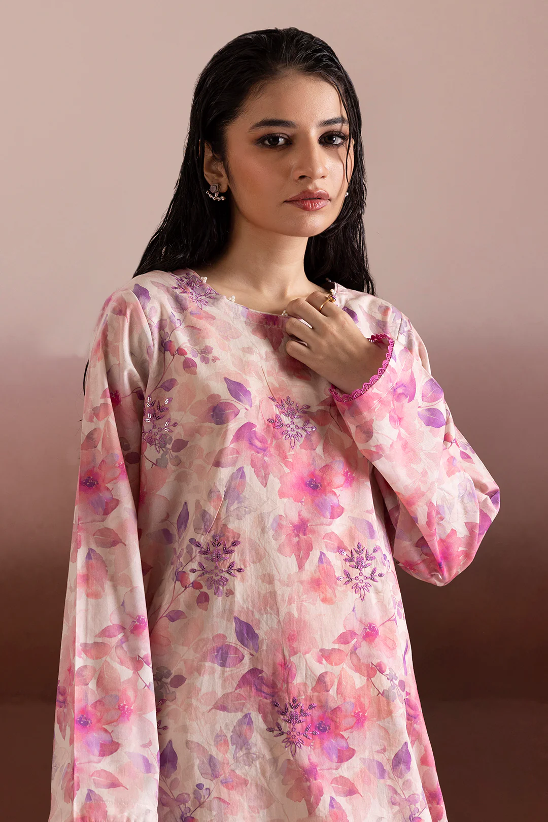 Embroidered Kurta - 2213 - Image 2