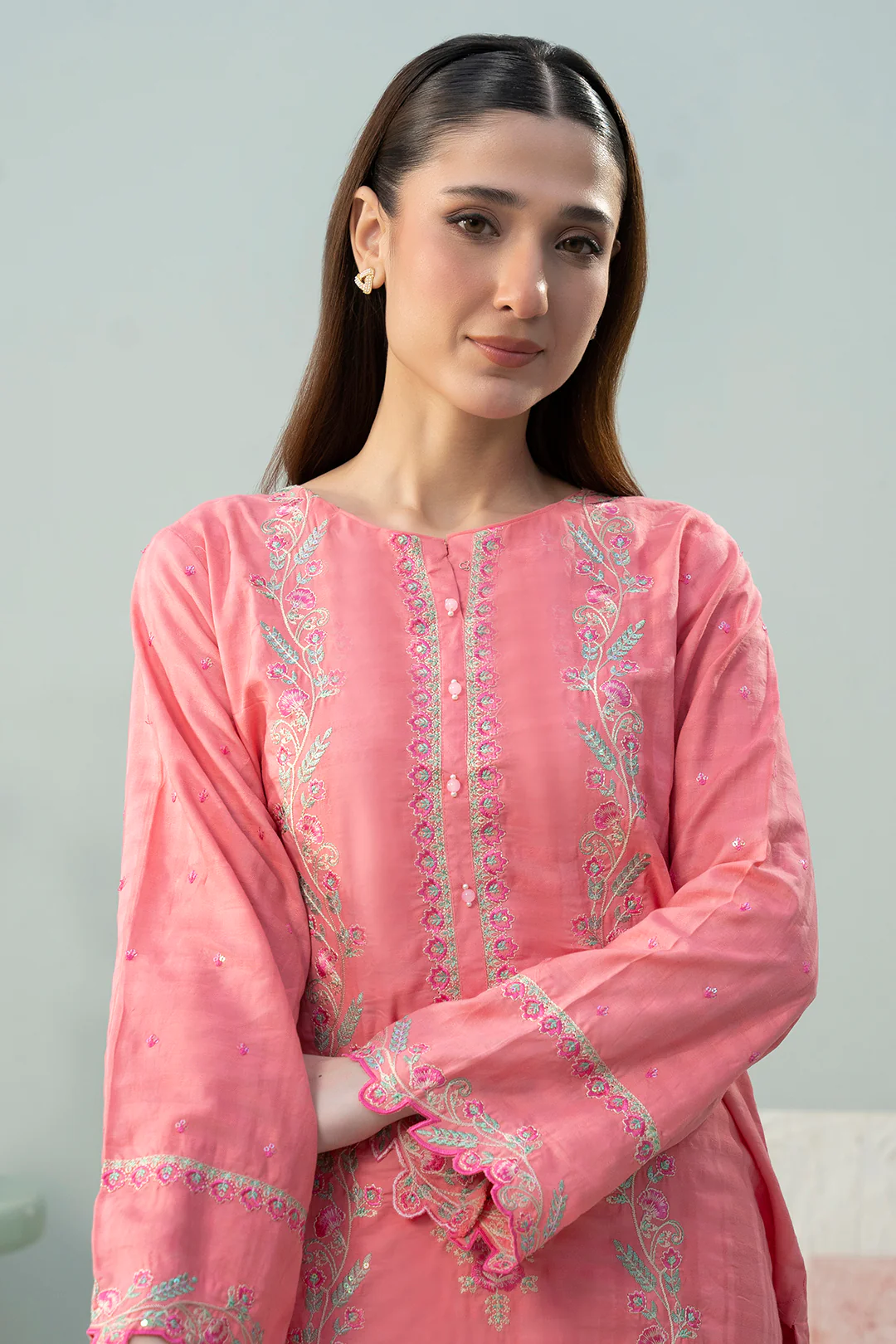 Embroidered Kurta - 2527