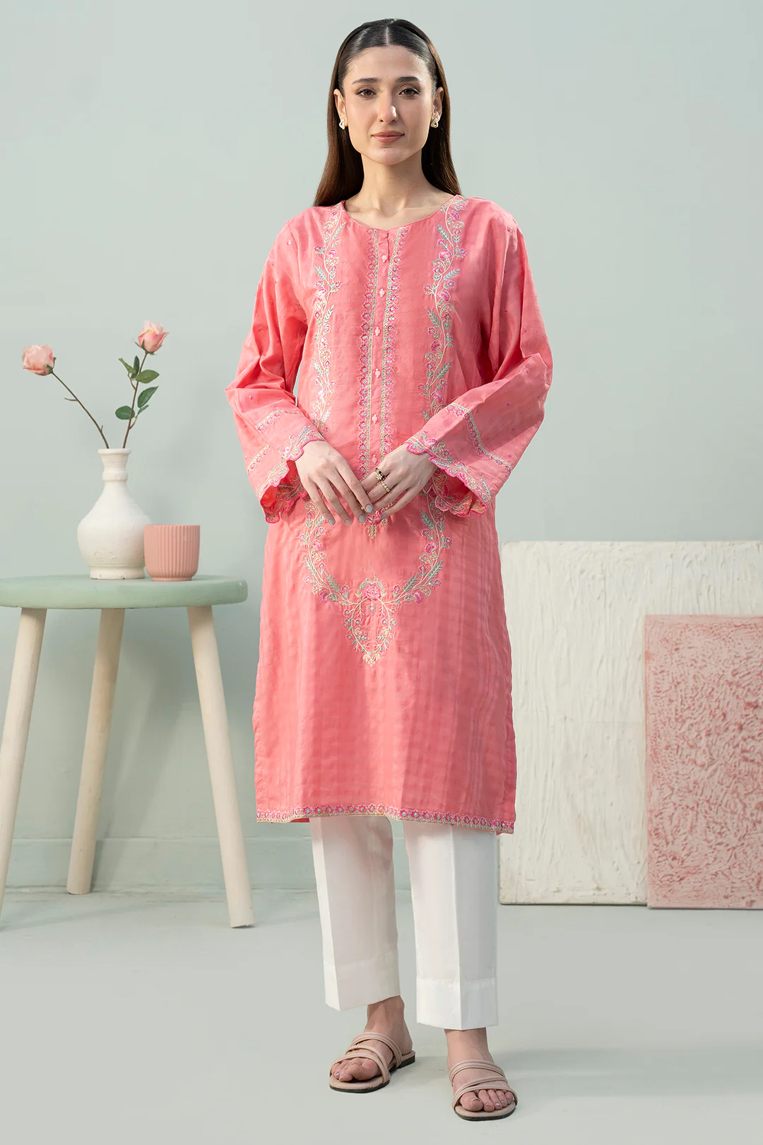 Embroidered Kurta - 2527 - Image 2
