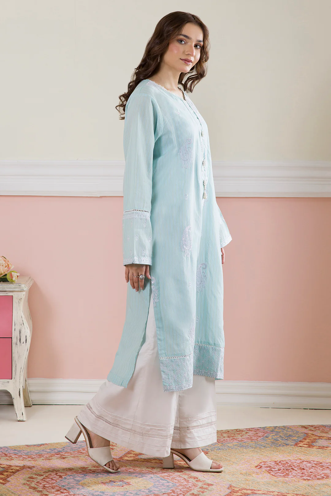 Embroidered Kurta - 2536 - Image 3