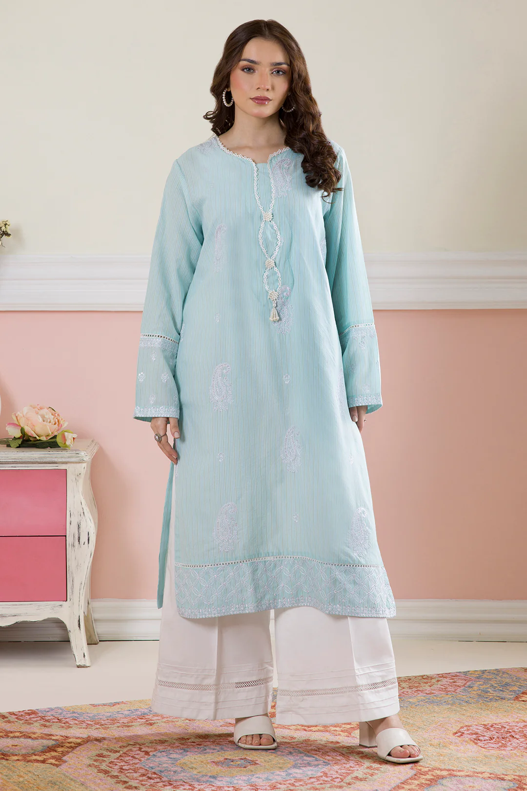 Embroidered Kurta - 2536 - Image 5
