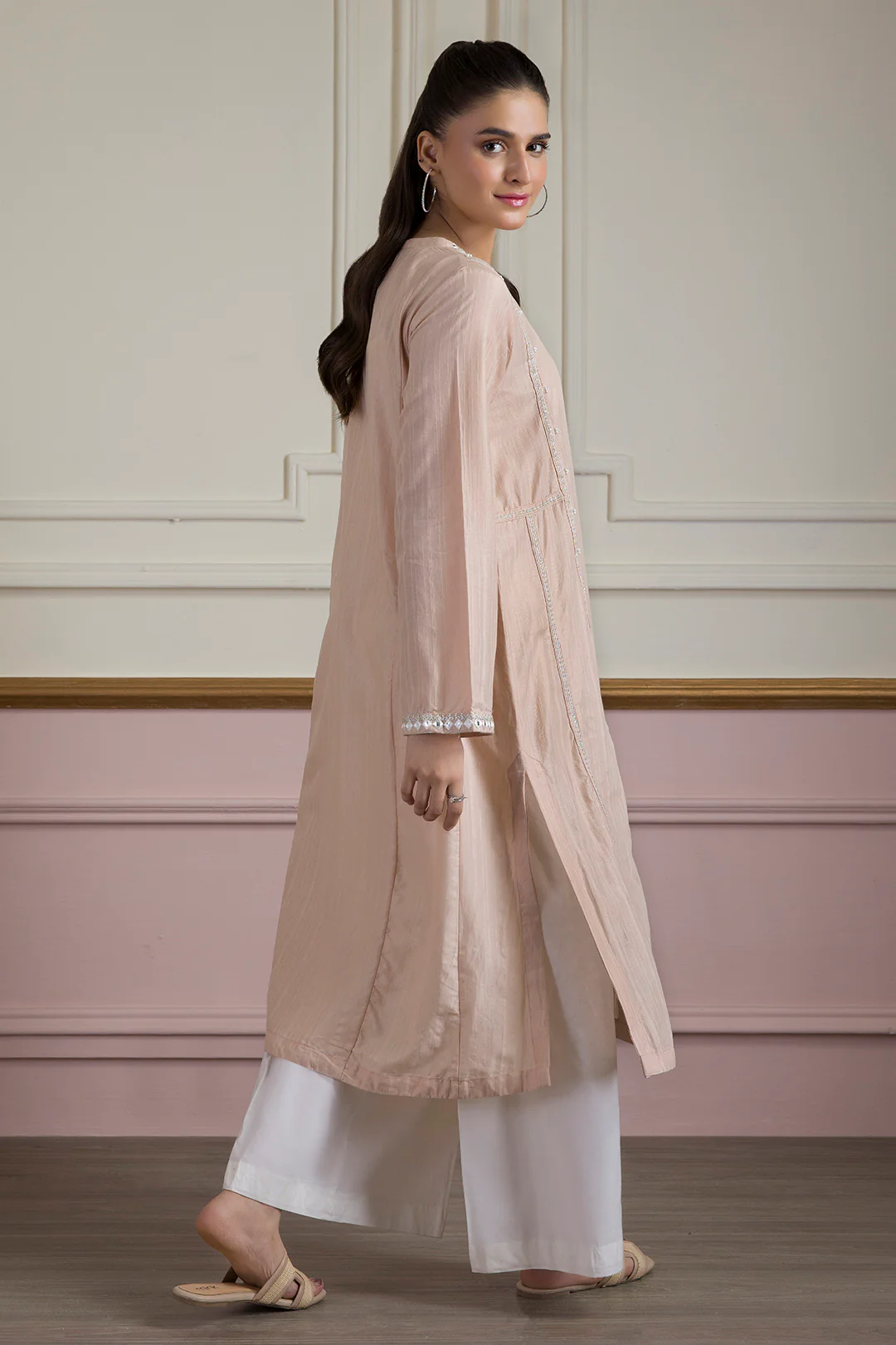 Embroidered Kurta - 2620 - Image 7