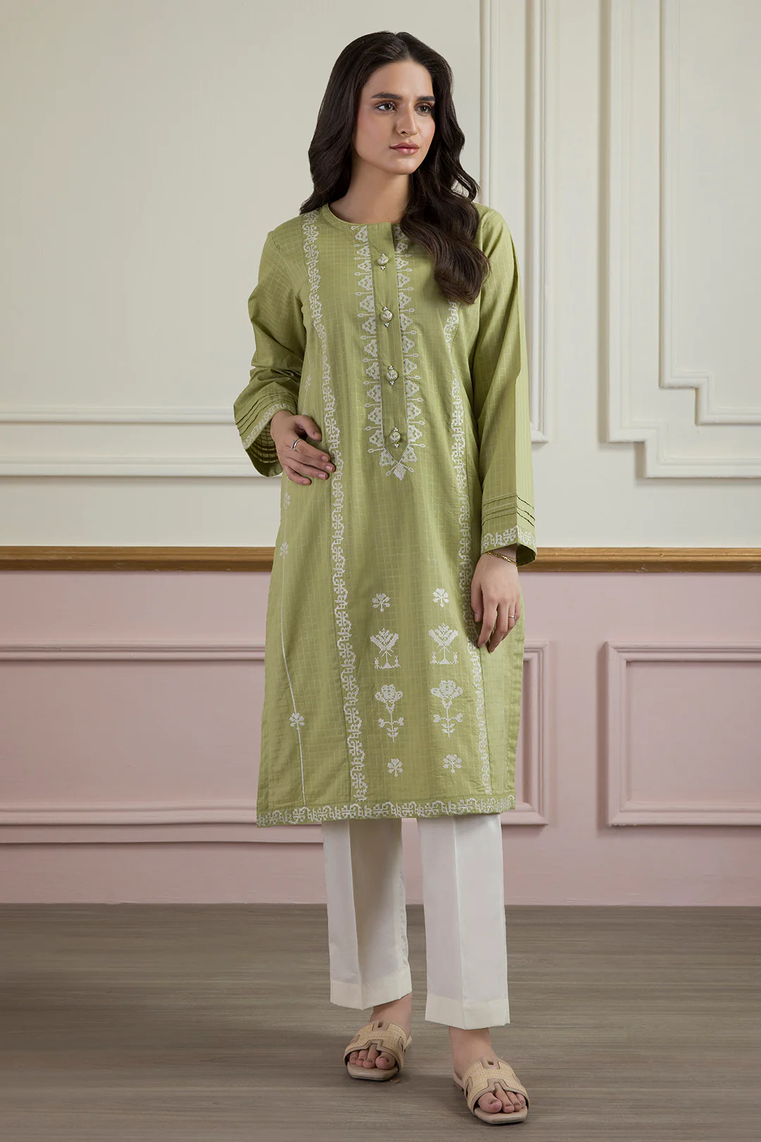 Embroidered Kurta - 2621 - Image 3