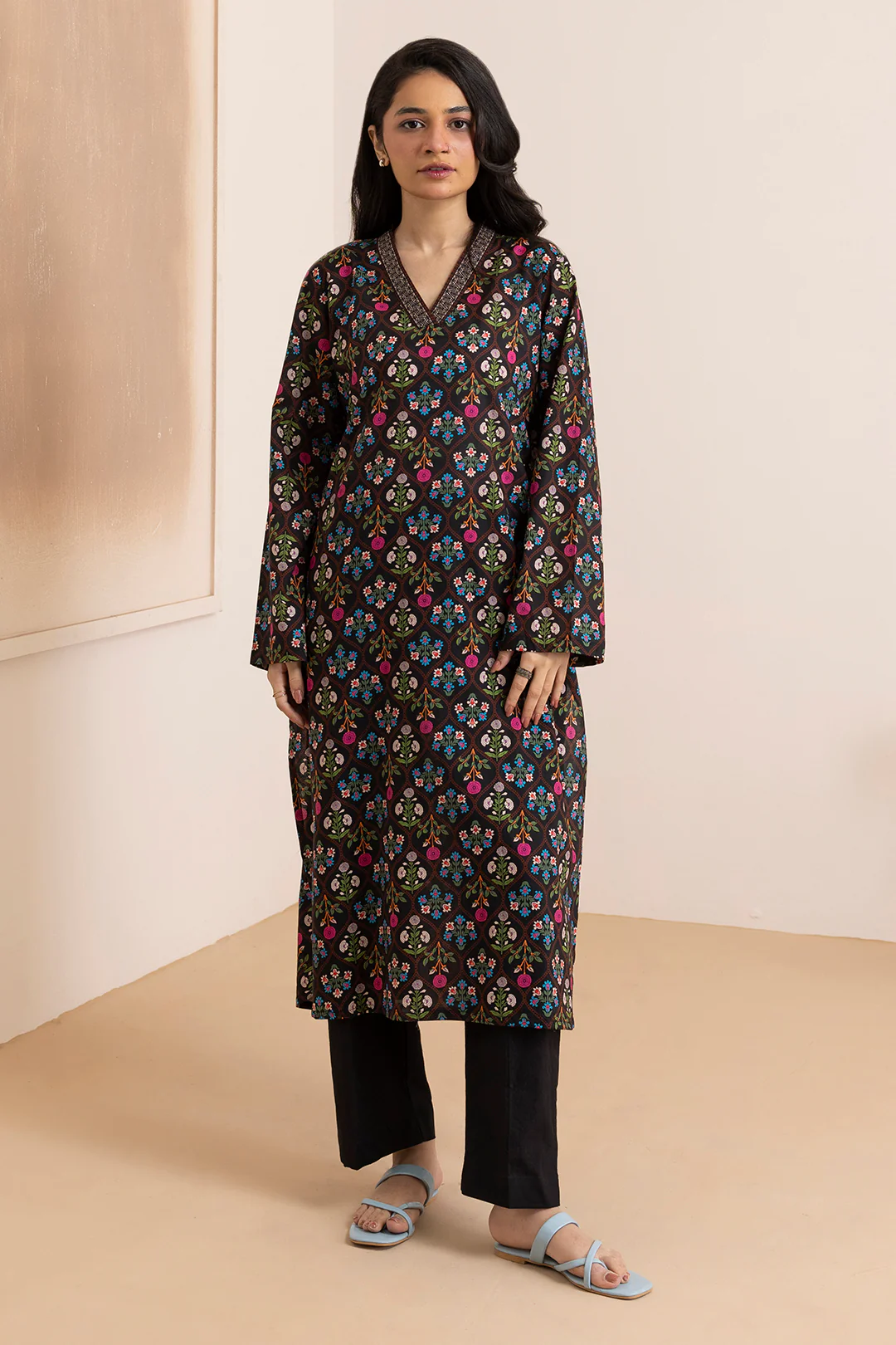 Kurta - 1967 - Image 2