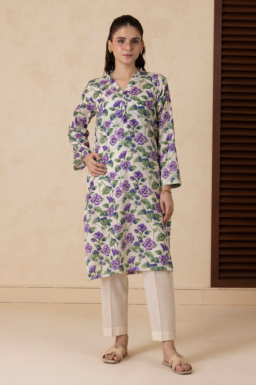 Kurta - 1971 - Image 2