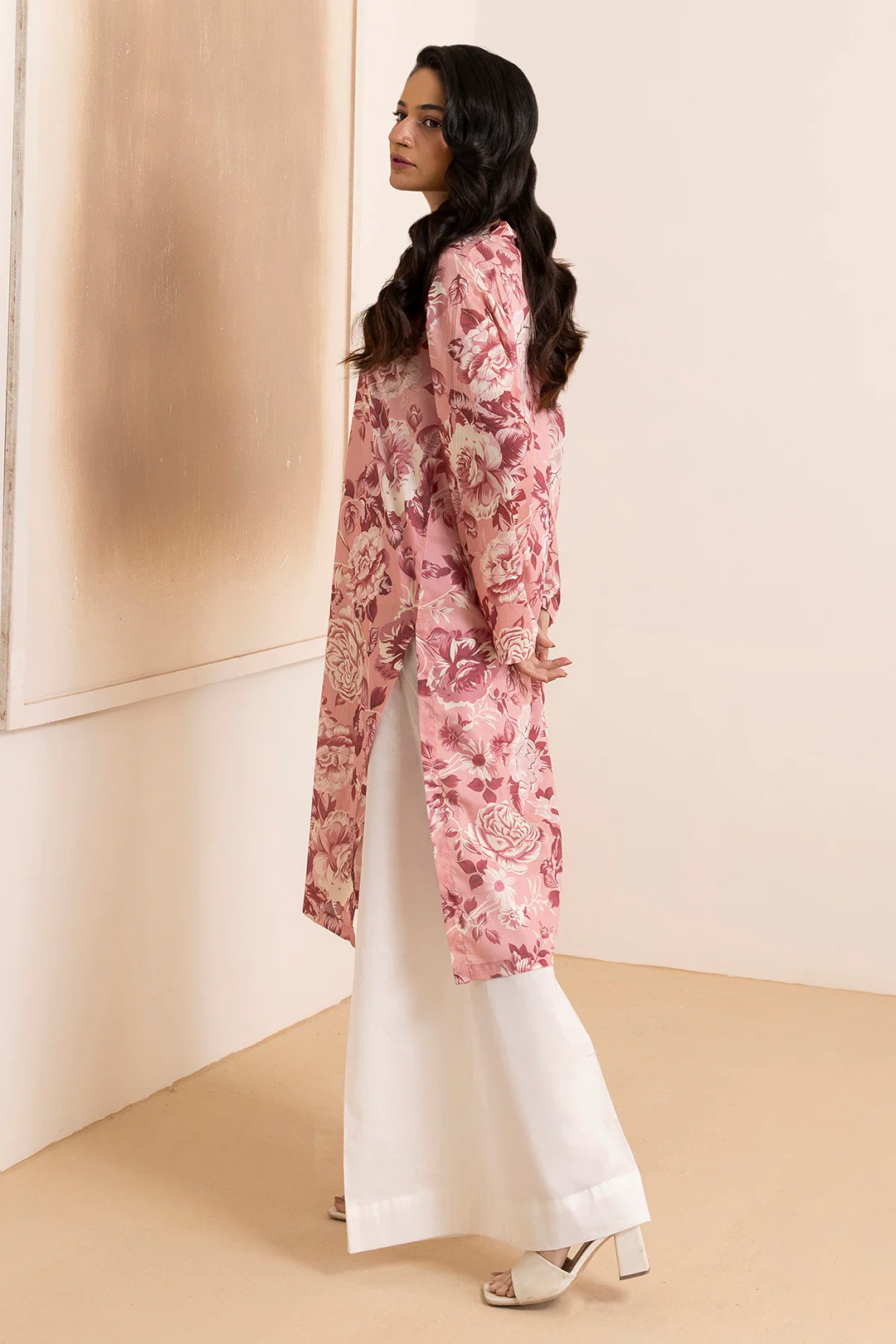 Kurta - 1977 - Image 10