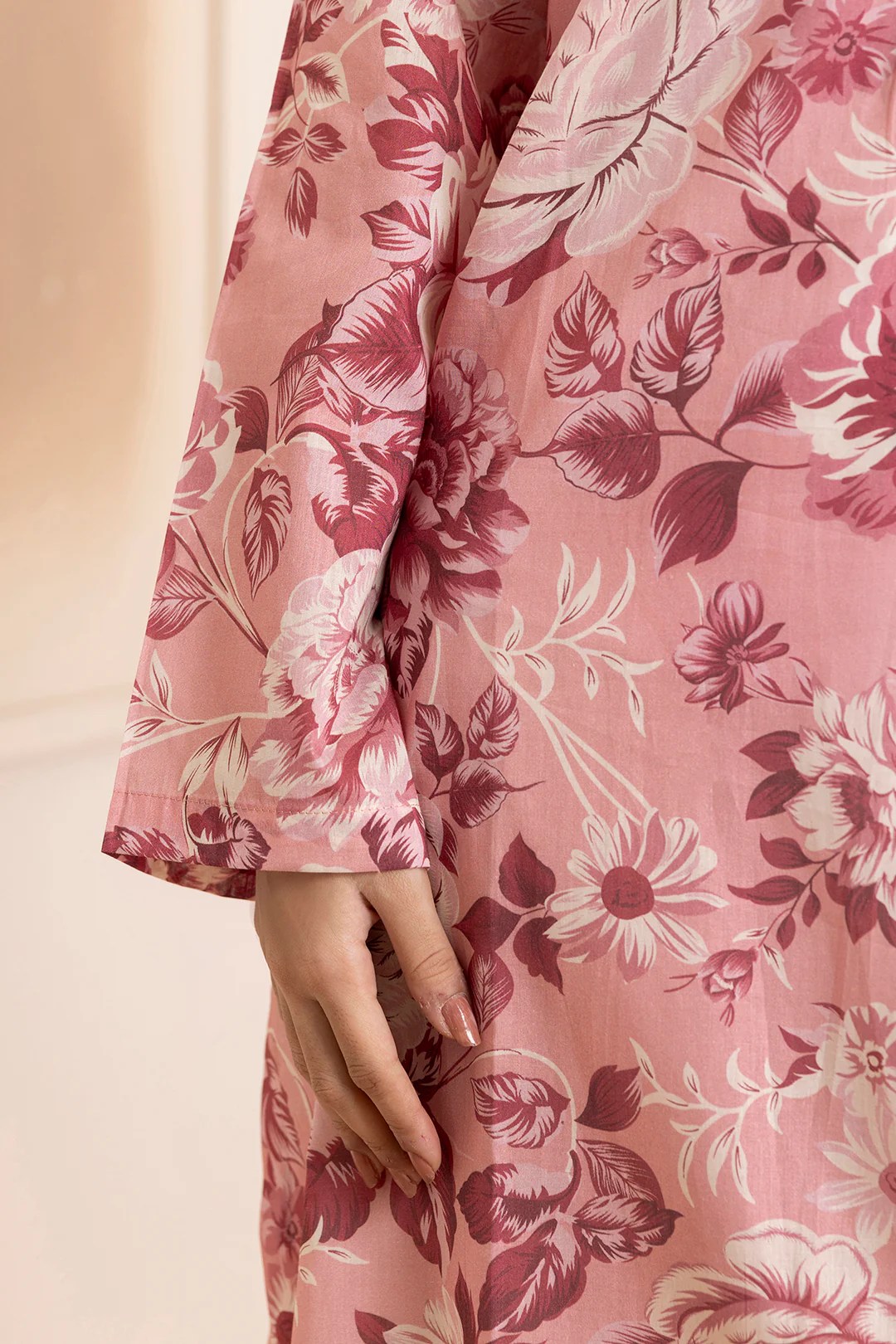 Kurta - 1977 - Image 4