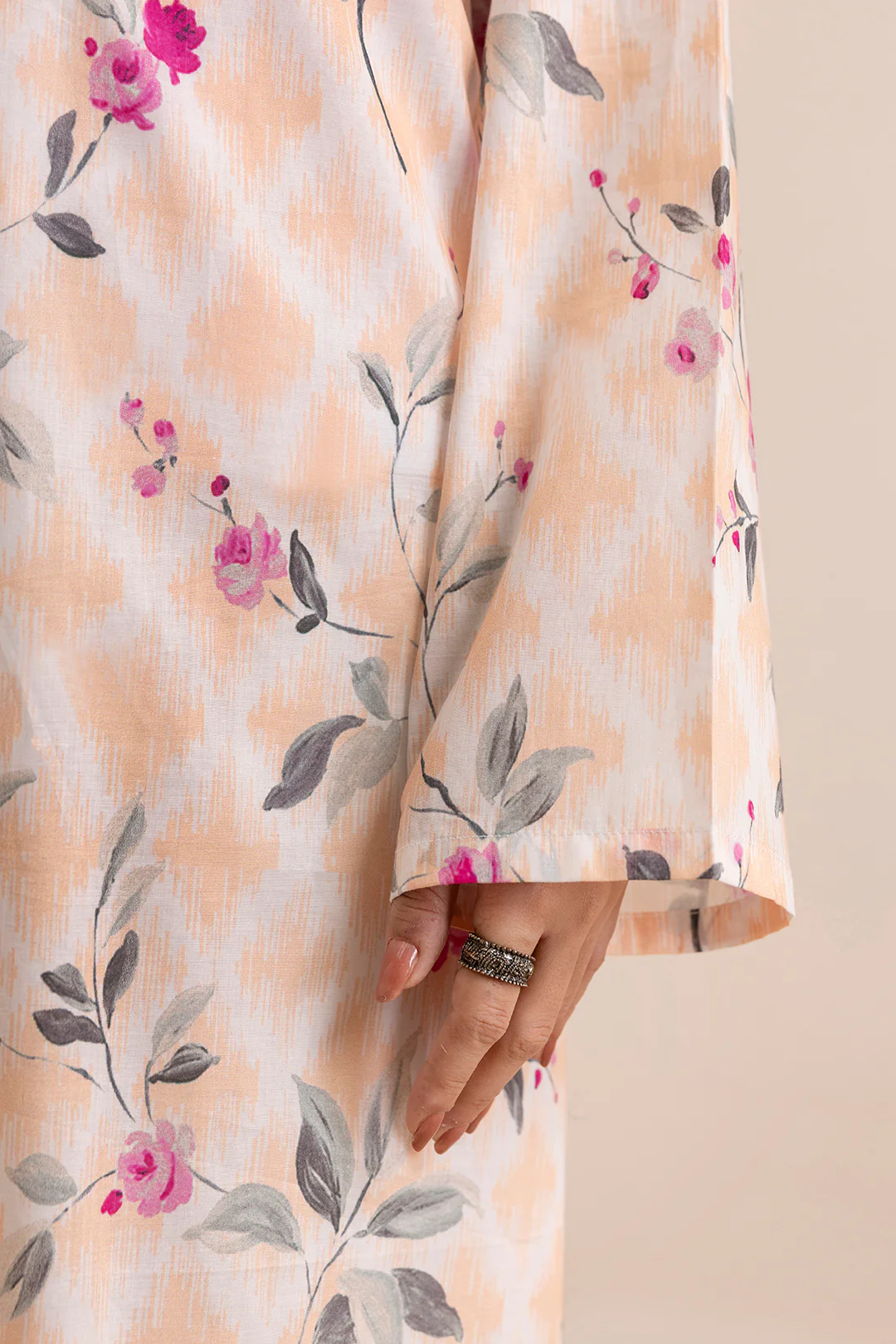 Kurta - 1988 - Image 4
