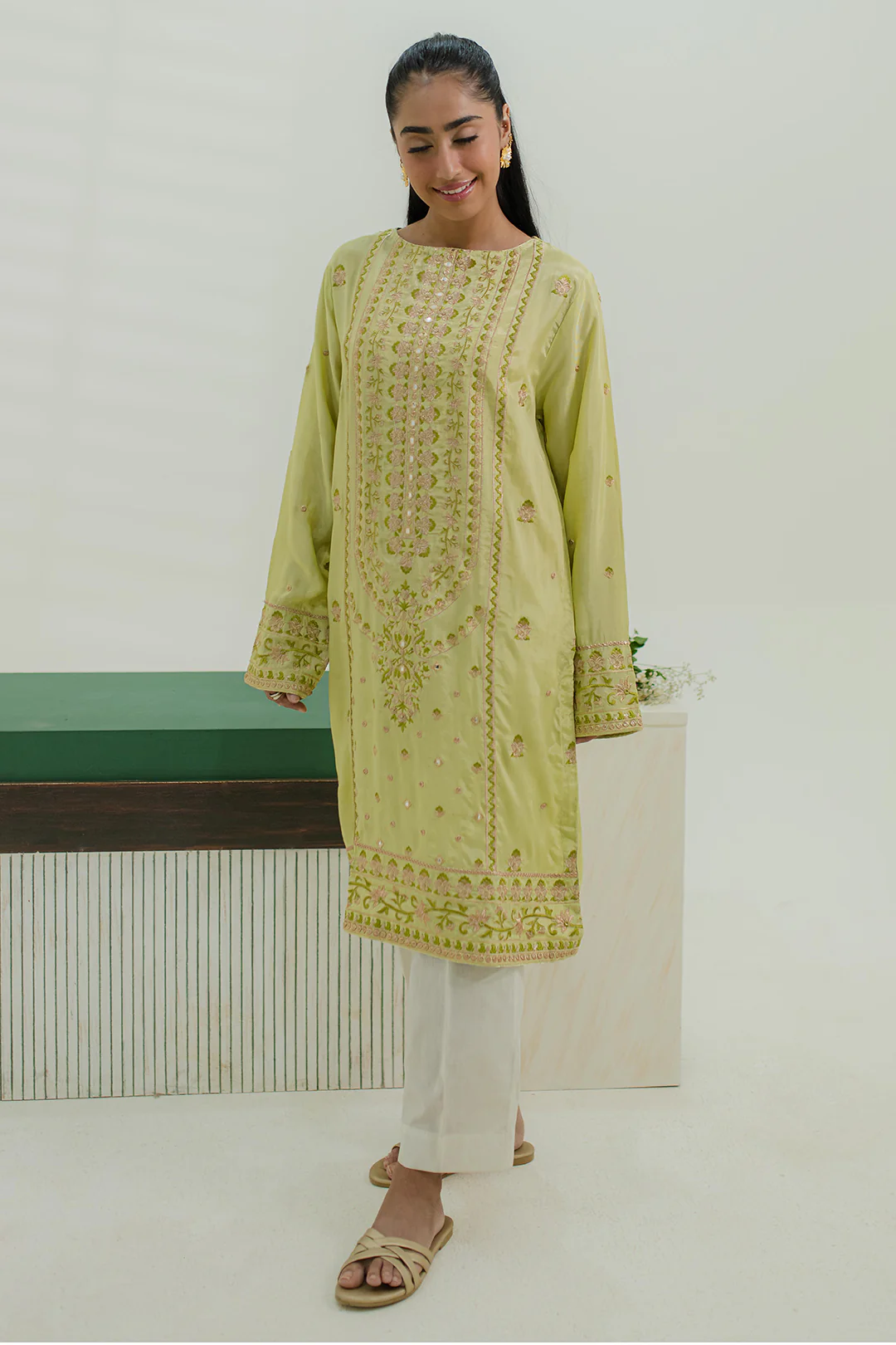 Embroidered Kurta - 3124 - Image 2