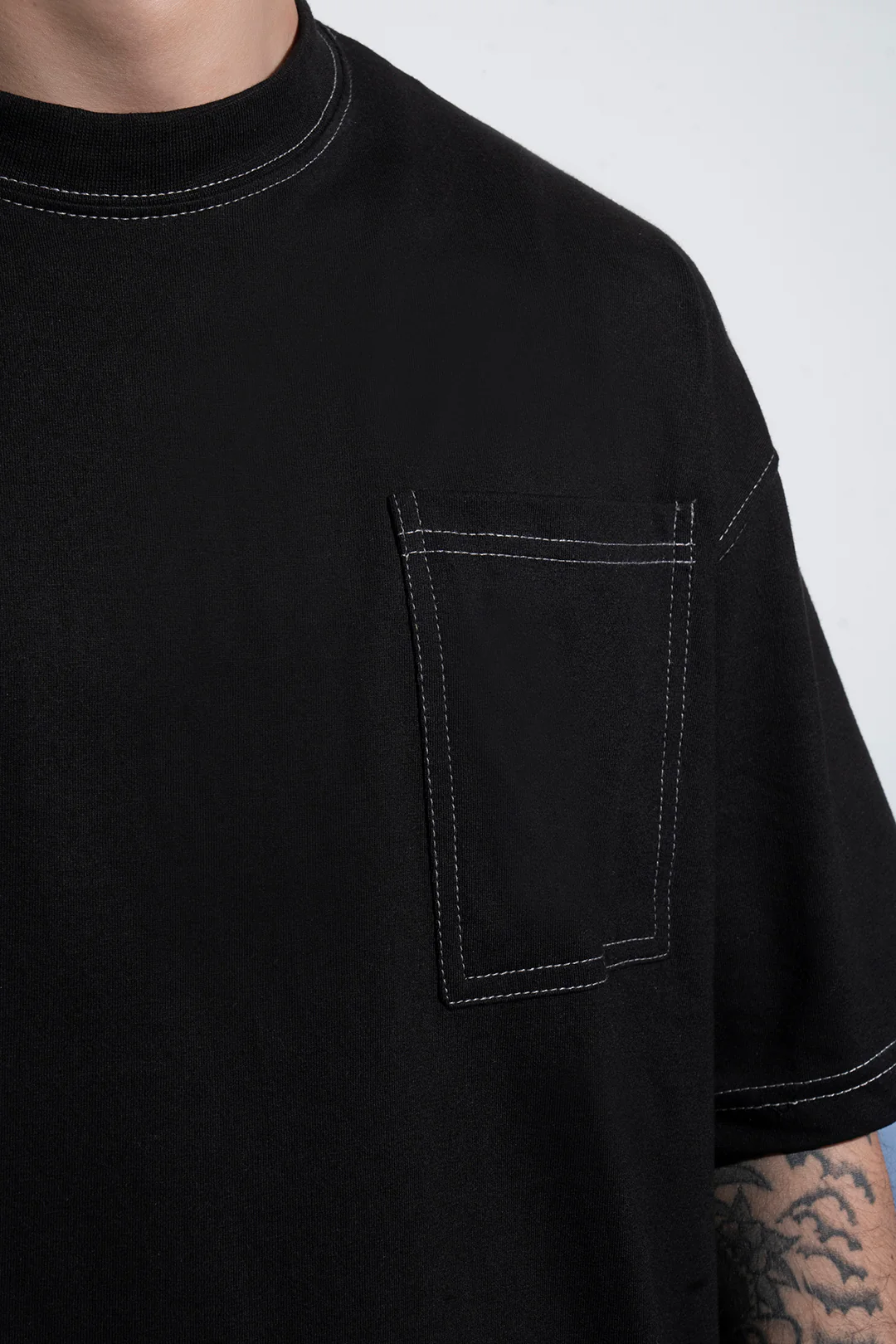 Basic Oversized Pocket T-Shirt - D029 - Image 10