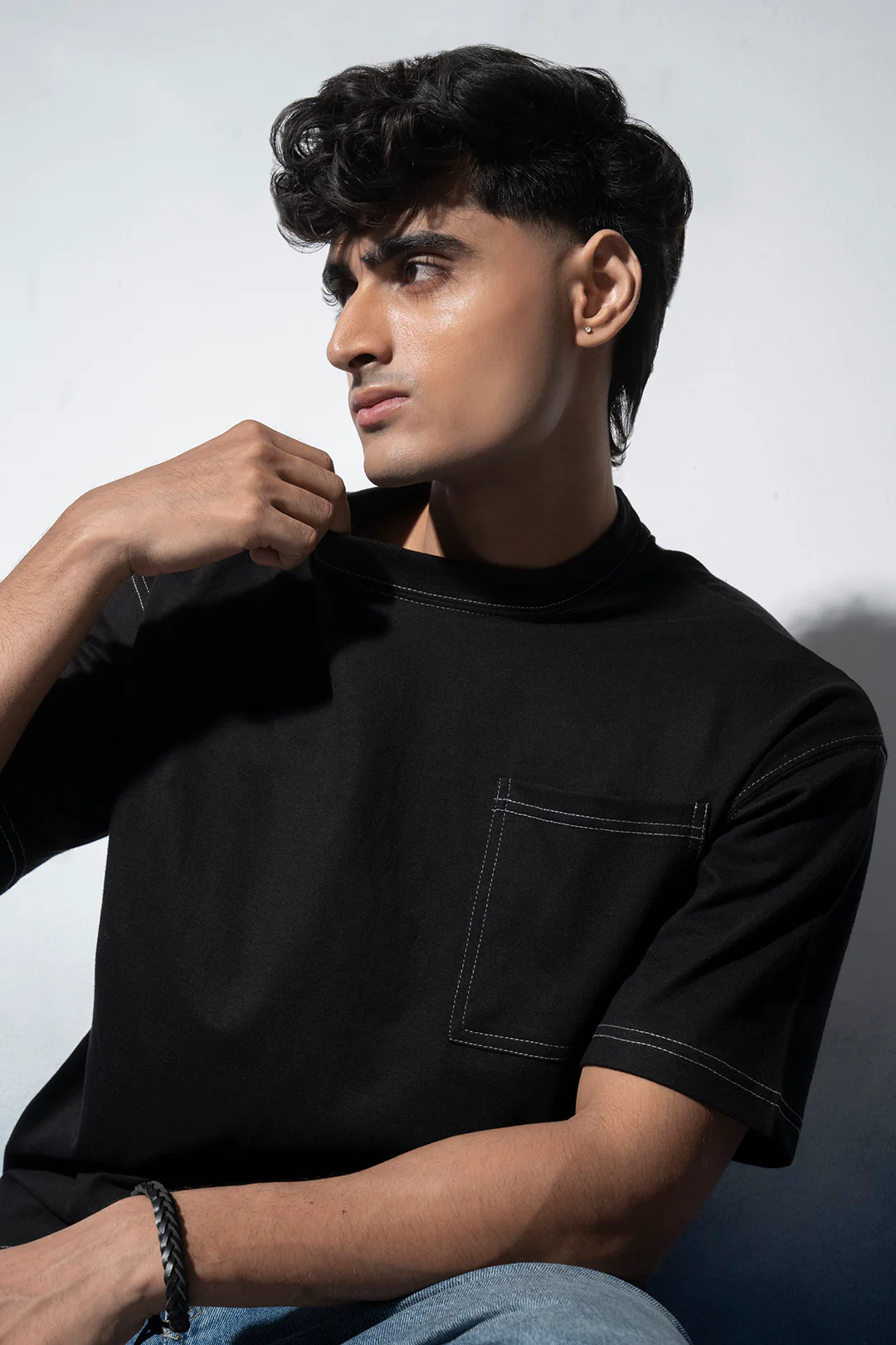 Basic Oversized Pocket T-Shirt - D029 - Image 5