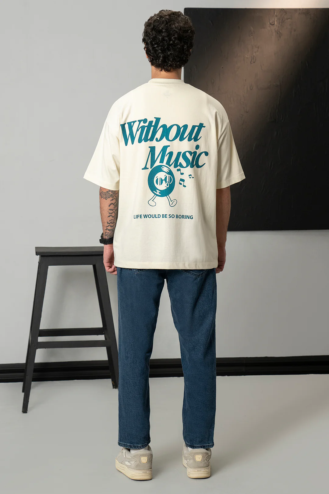 Oversized Graphic T-Shirt - D037 - Image 7