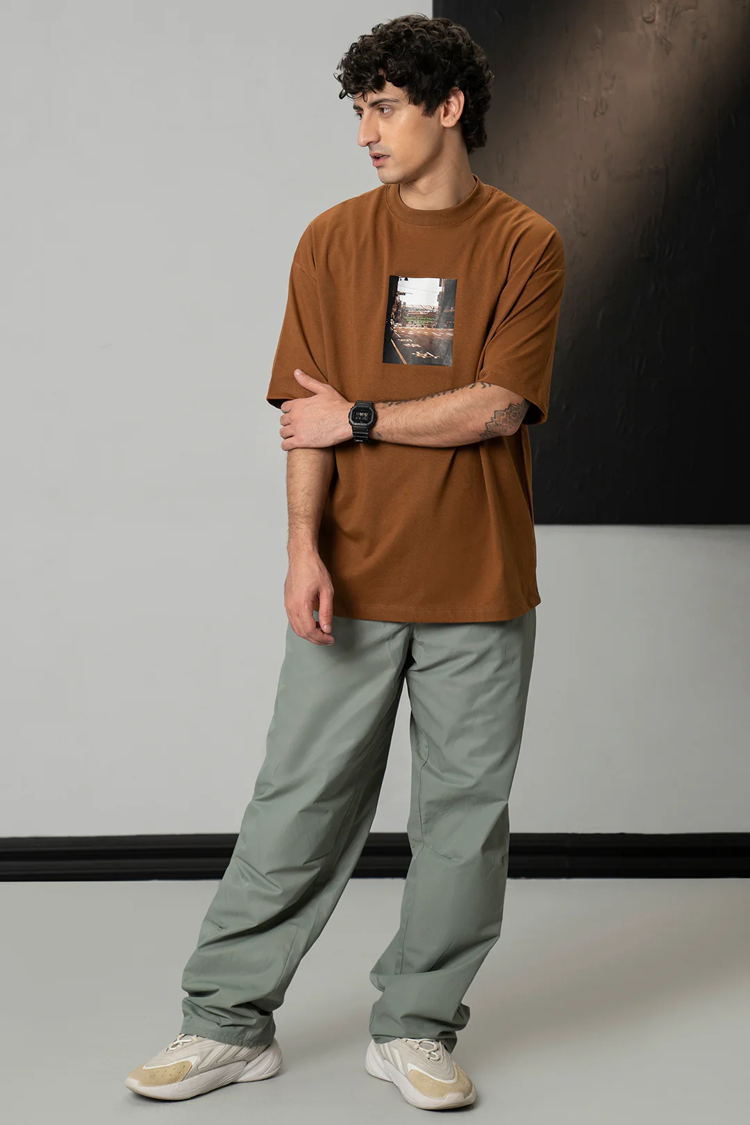 Oversized Graphic T-Shirt - D049 - Image 5