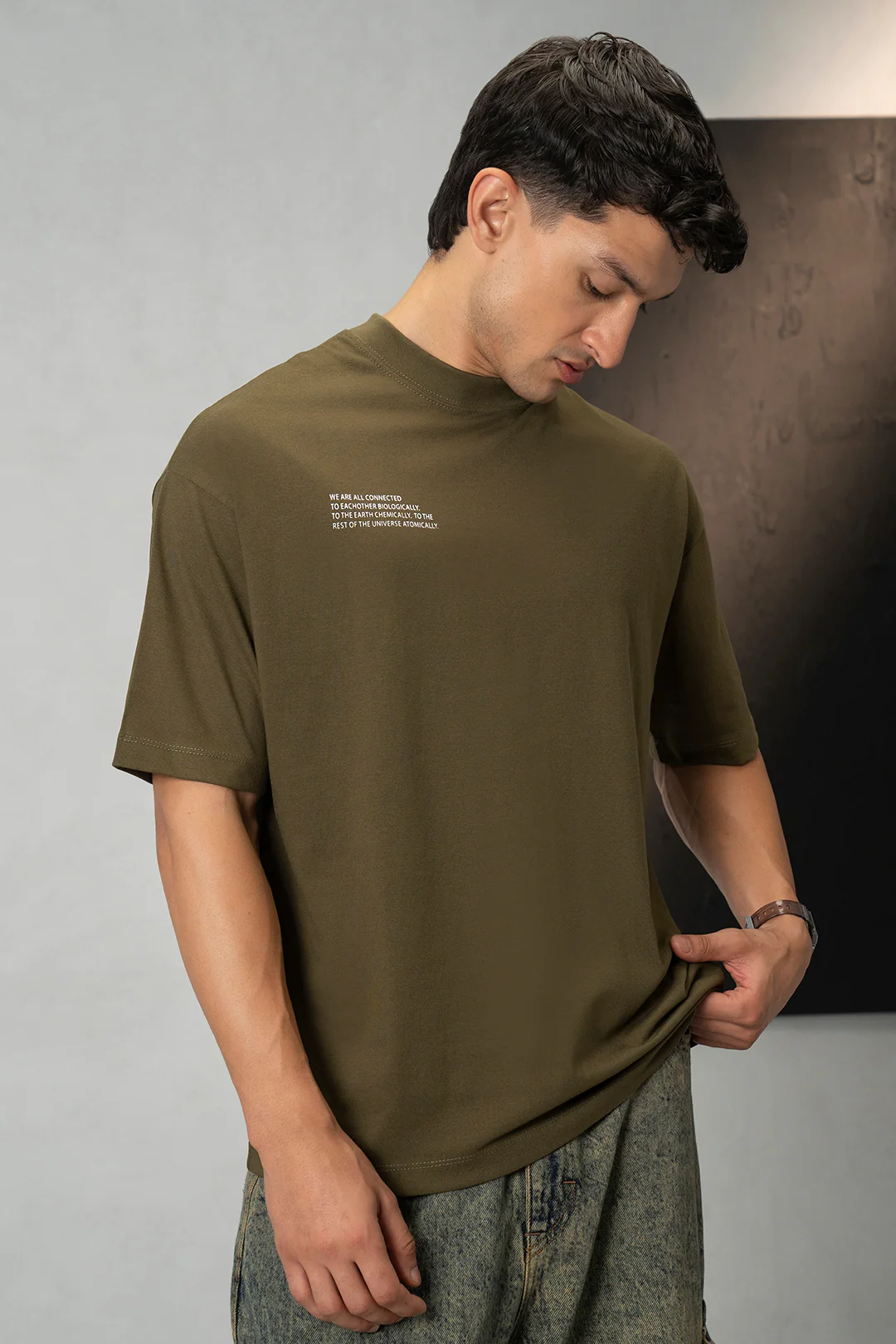 Oversized Graphic T-Shirt - D051