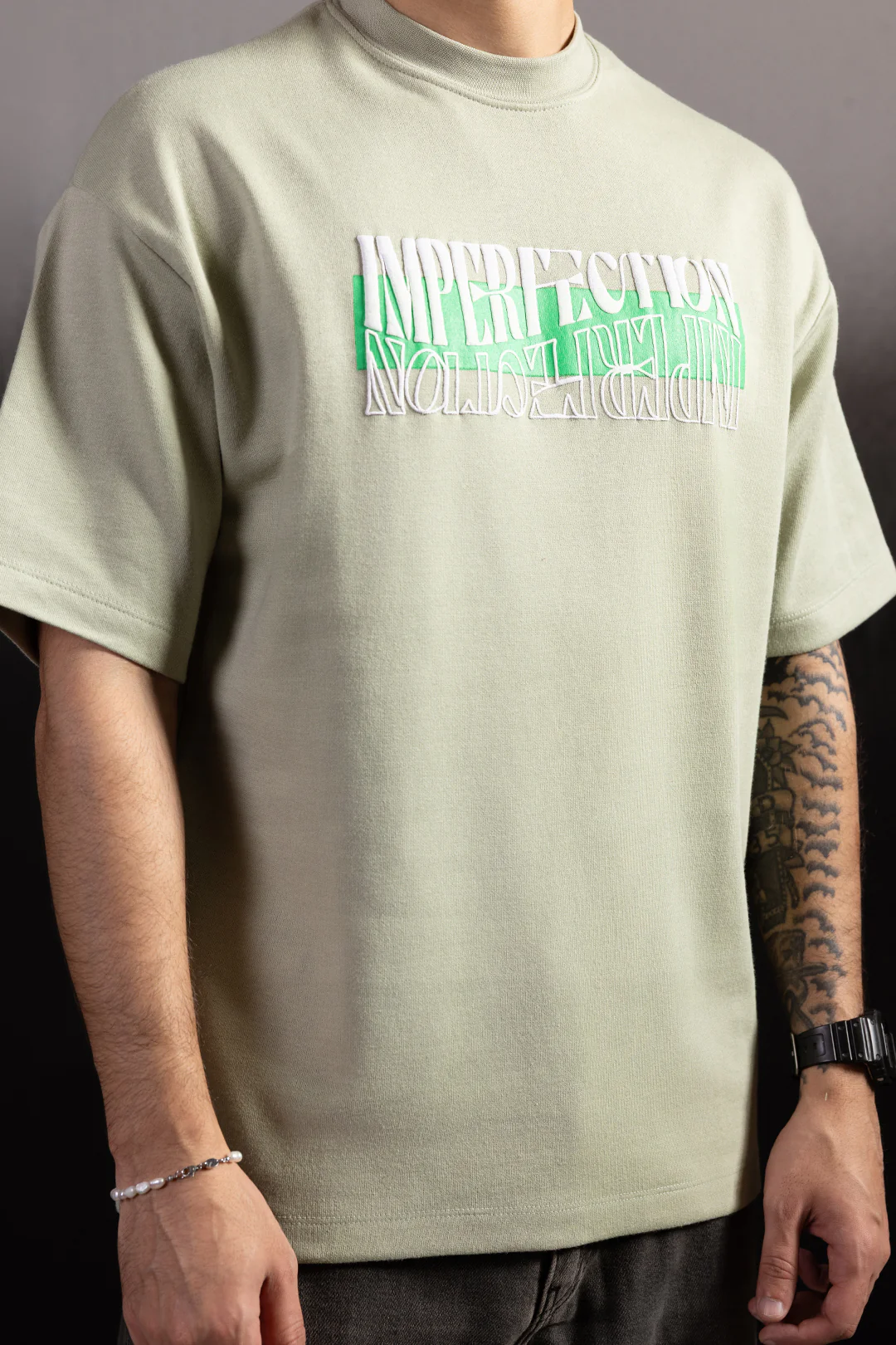 Oversized Graphic T-Shirt - D078 - Image 3