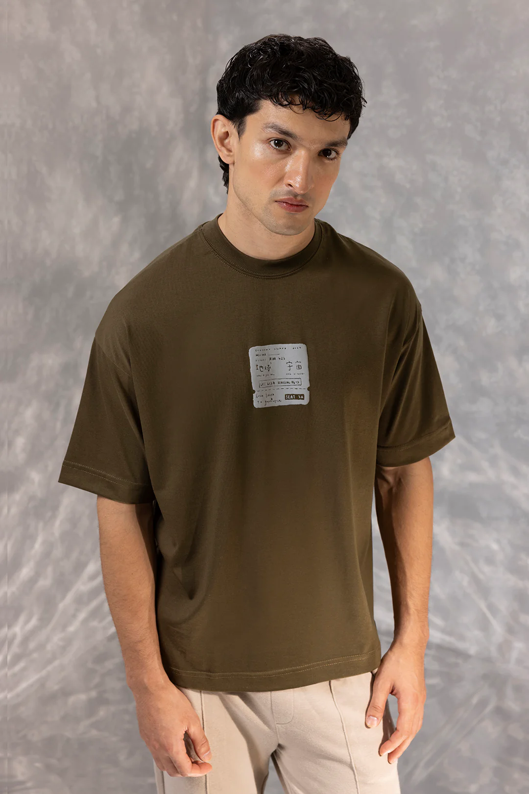 Oversized Graphic T-Shirt - D089 - Image 3