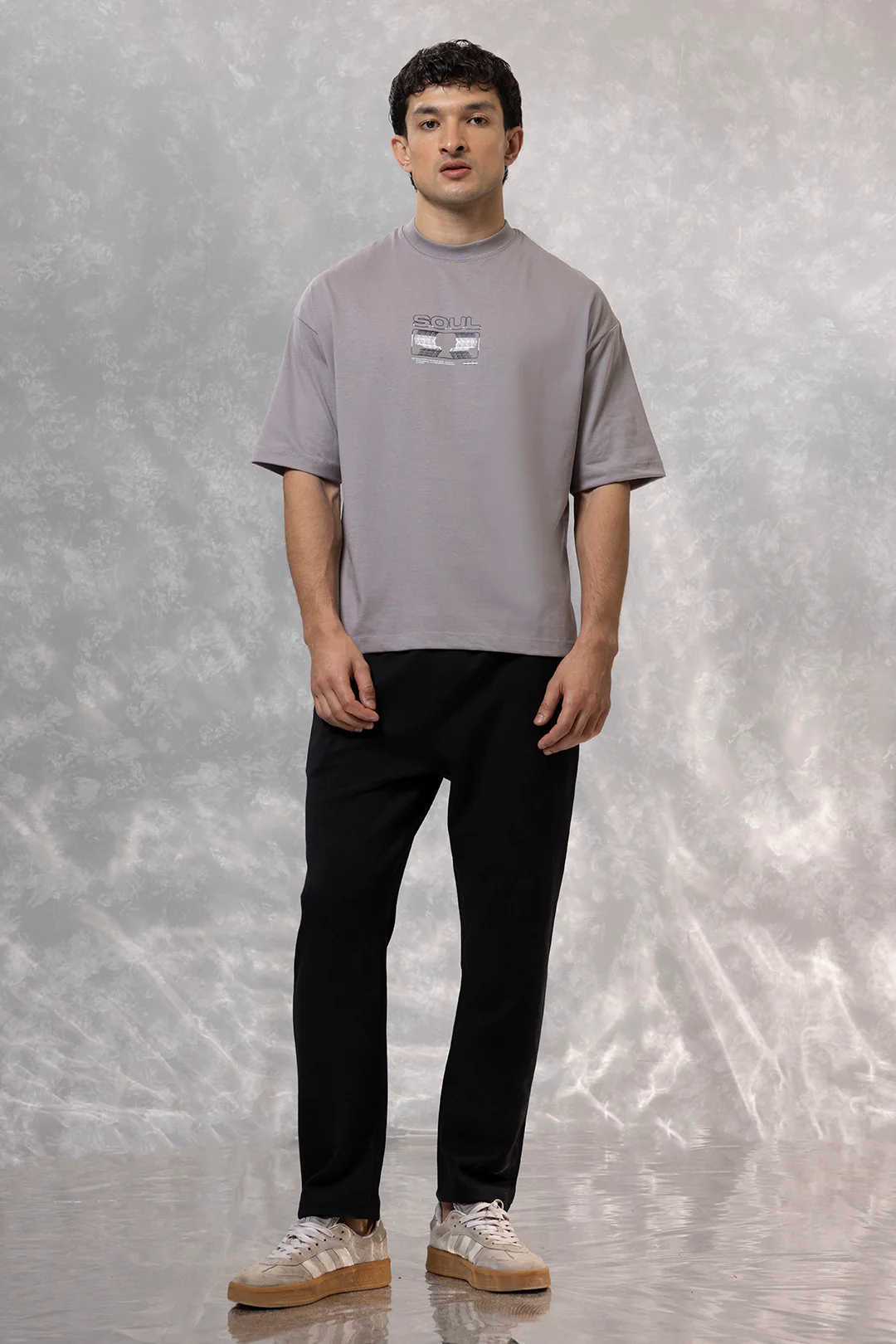 Oversized Graphic T-Shirt - D106 - Image 2
