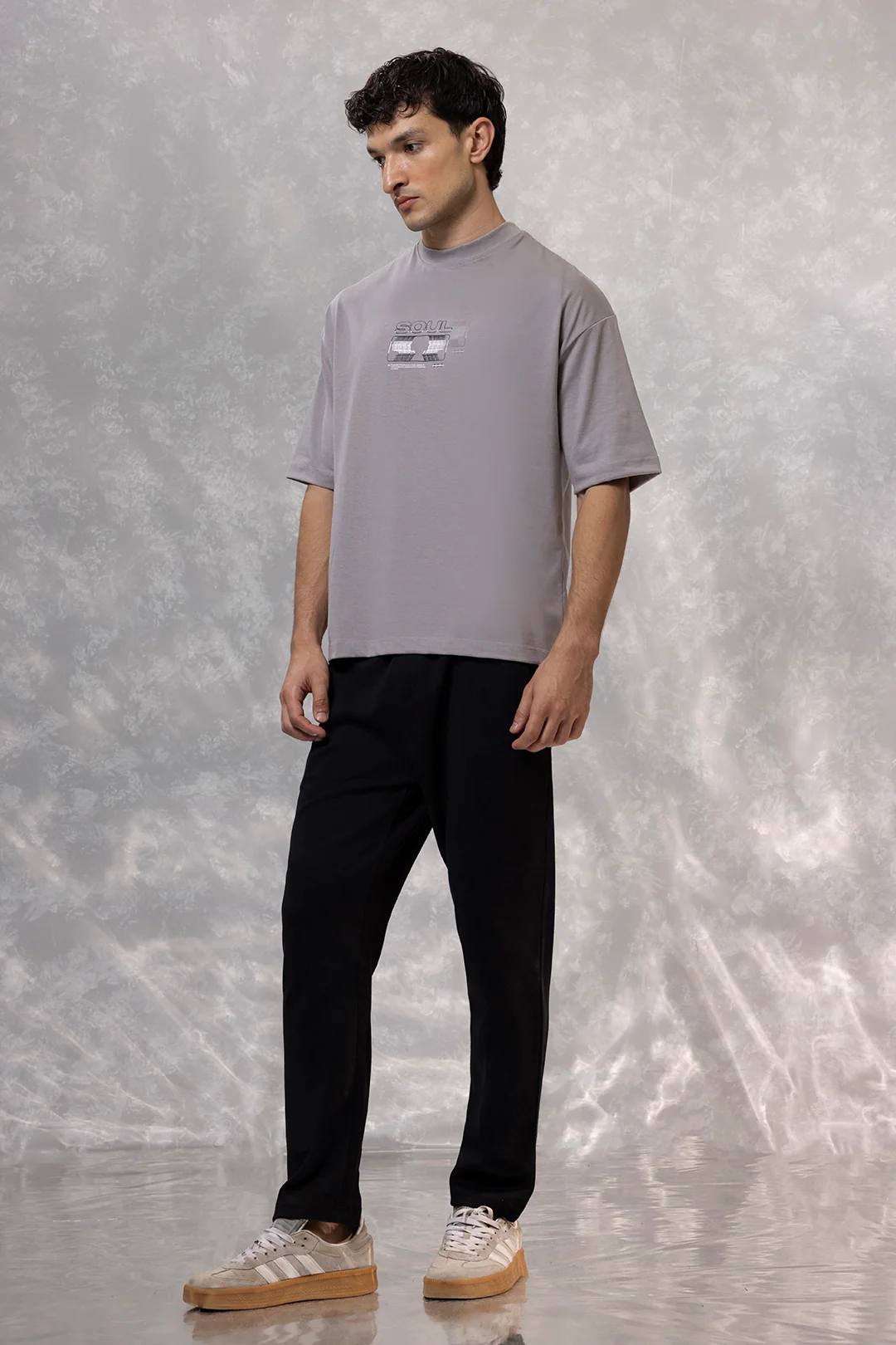 Oversized Graphic T-Shirt - D106 - Image 5