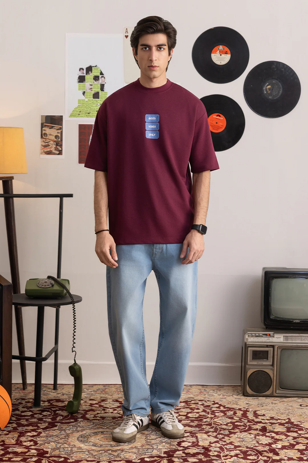 Oversized Graphic T-Shirt - D125 - Image 4