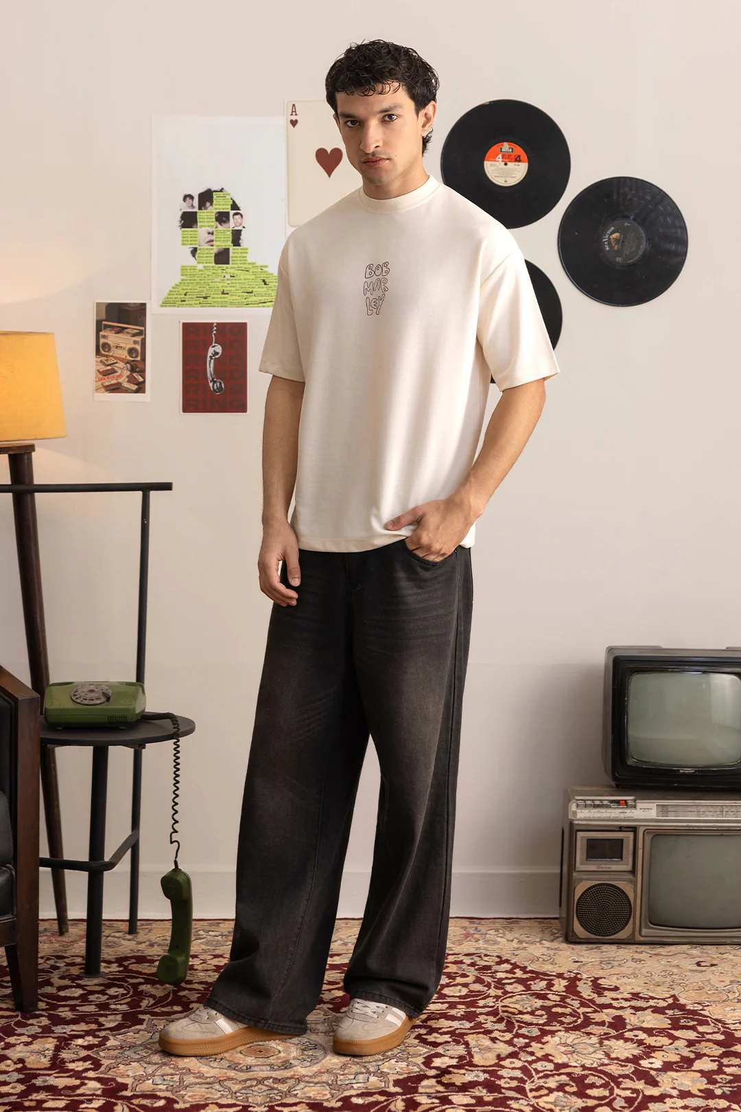 Oversized Graphic T-Shirt - D130 - Image 3