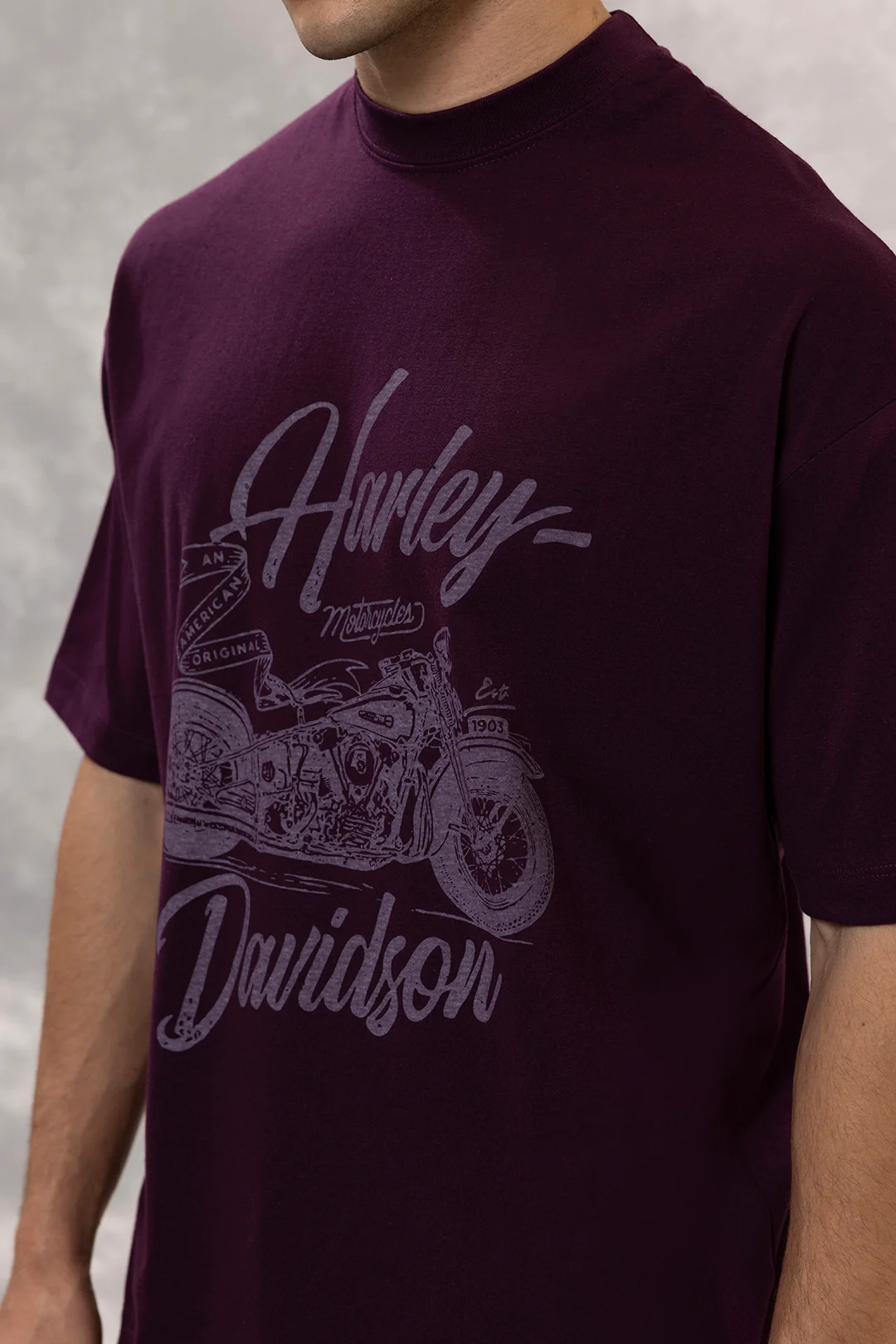 Oversized Graphic T-Shirt - D151 - Image 3