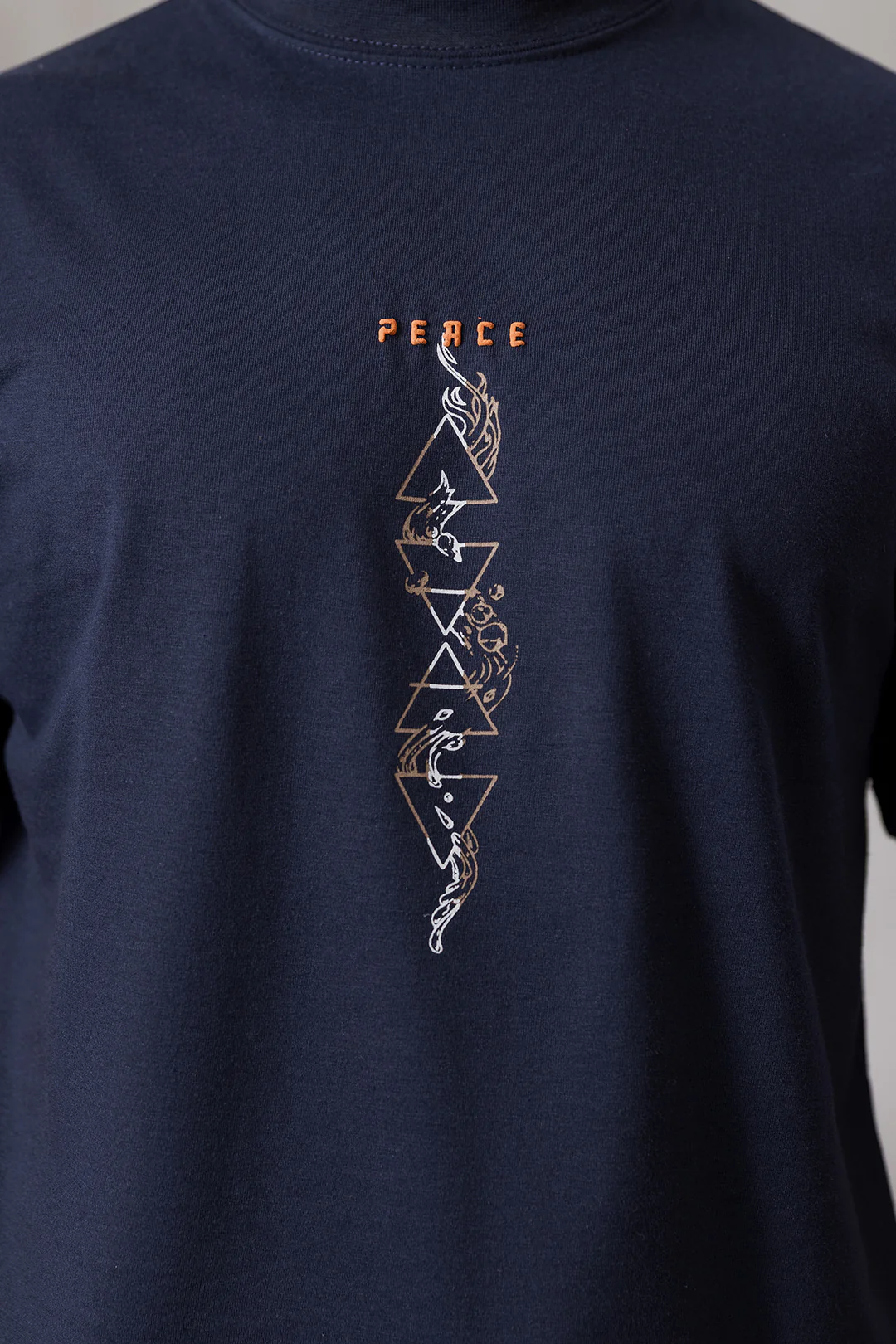 Relax Graphic T-Shirt - X017 - Image 3