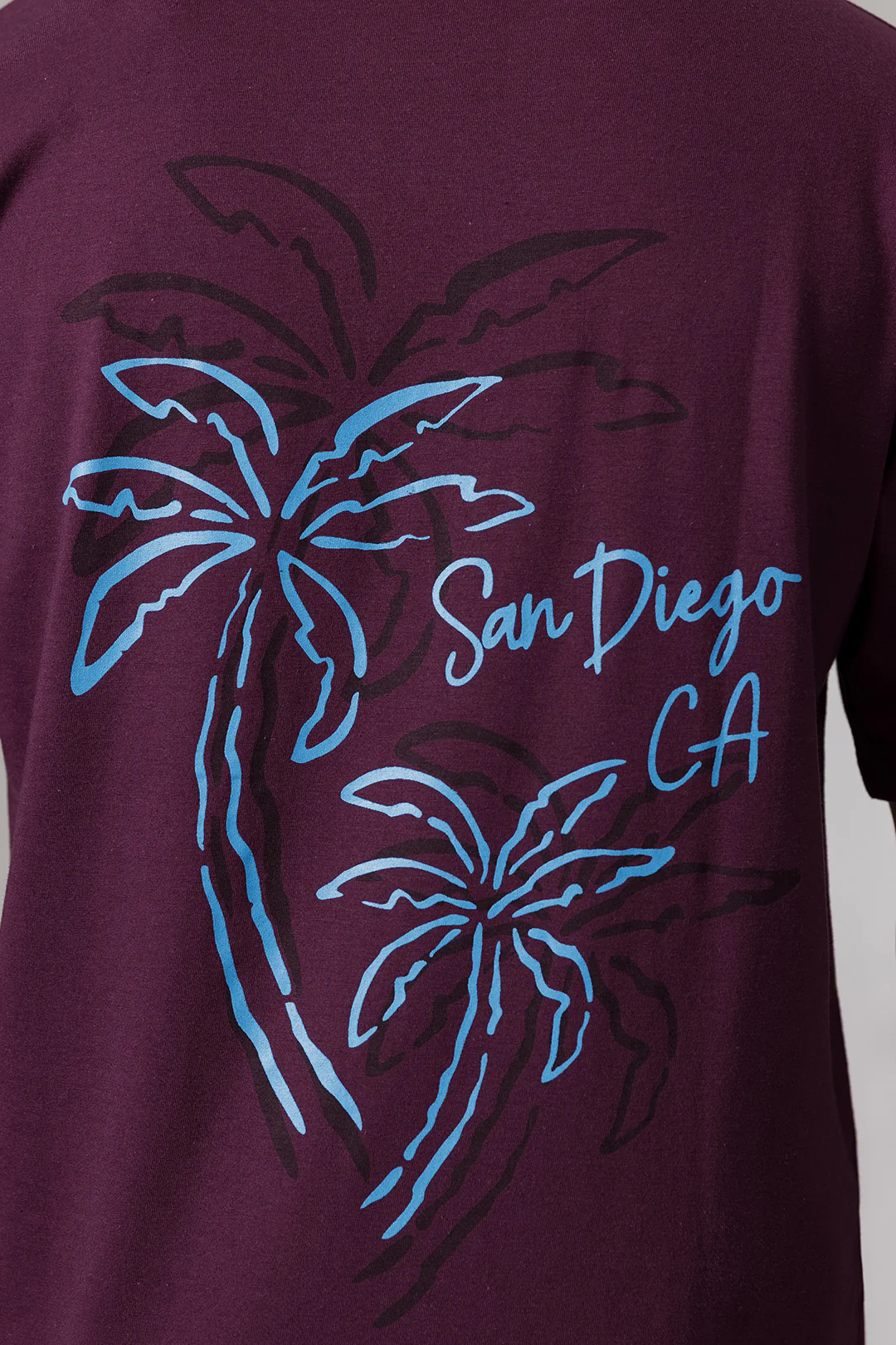 Relax Graphic T-Shirt - X049 - Image 3