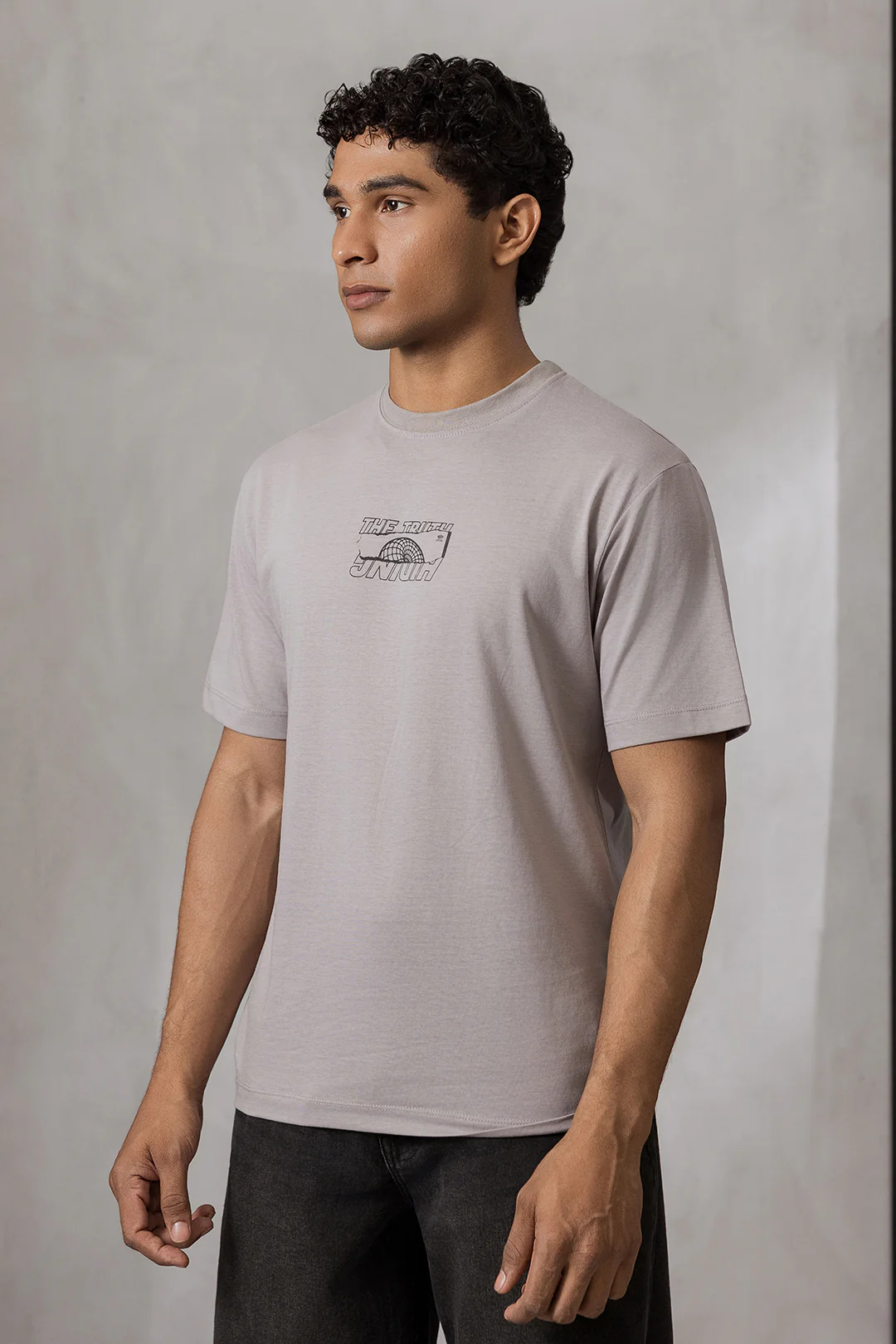 Relax Graphic T-Shirt - X095 - Image 3