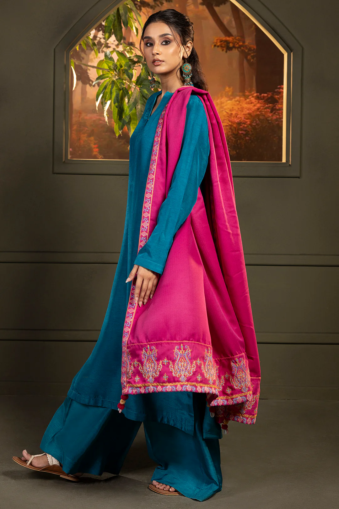 Embroidered Shawl - 0011 - Image 10