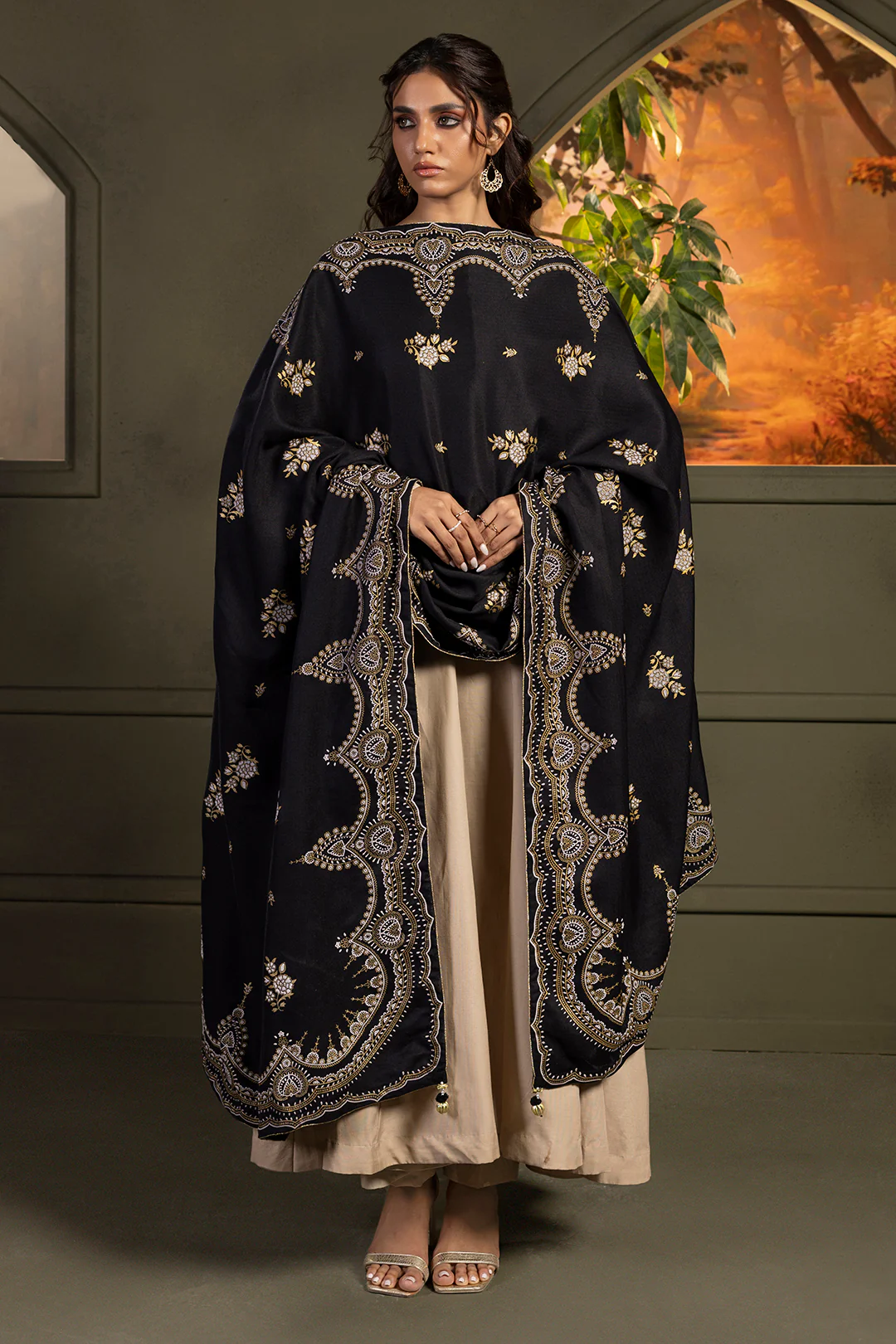 Shawl - 0024 - Image 2