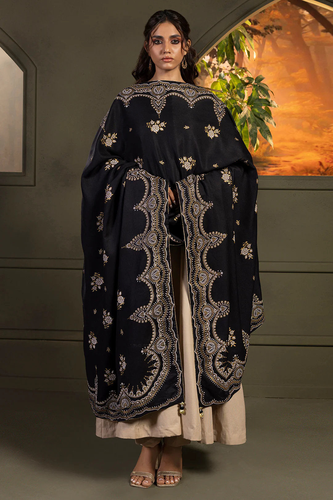 Shawl - 0024 - Image 7
