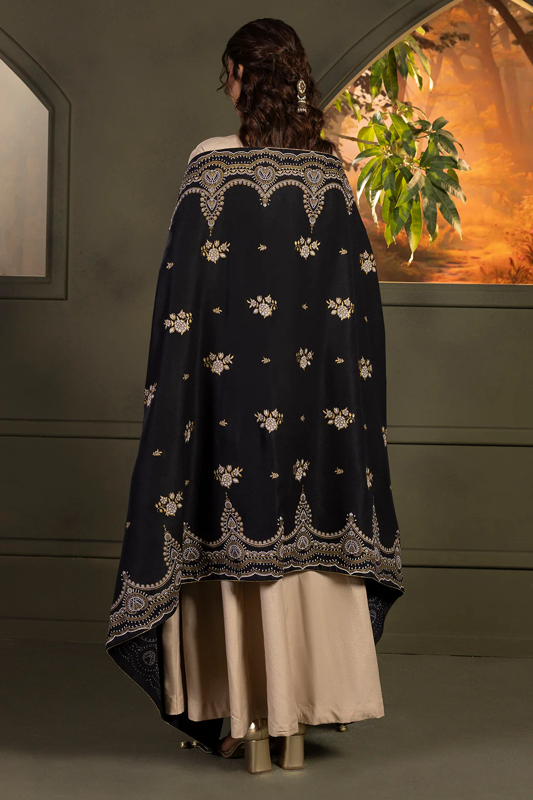 Shawl - 0024 - Image 9