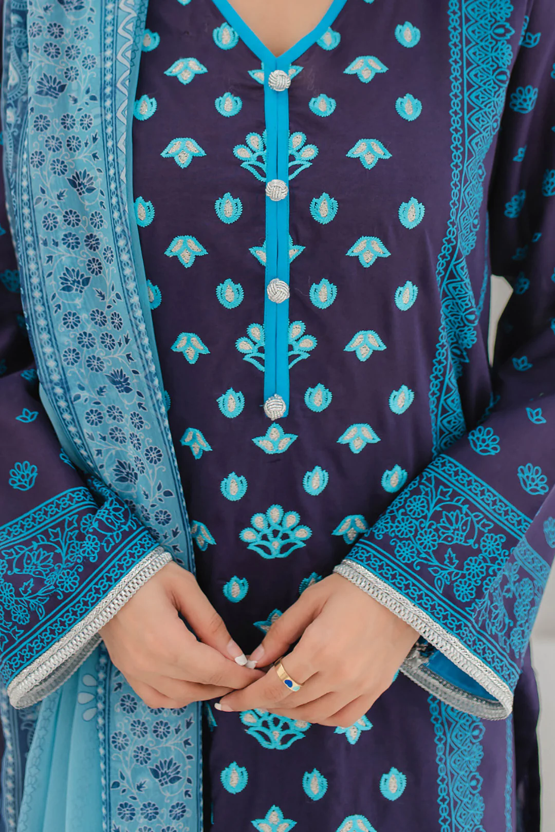 Embroidered Shirt Dupatta - 0218 - Image 4