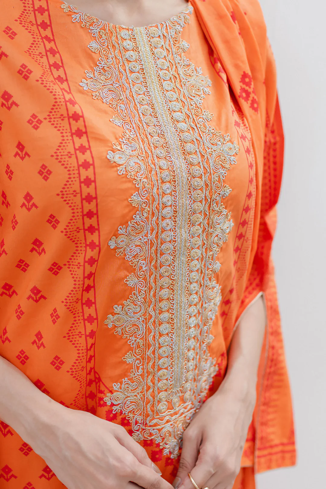 Embroidered Shirt Shalwar Dupatta - 0179 - Image 4