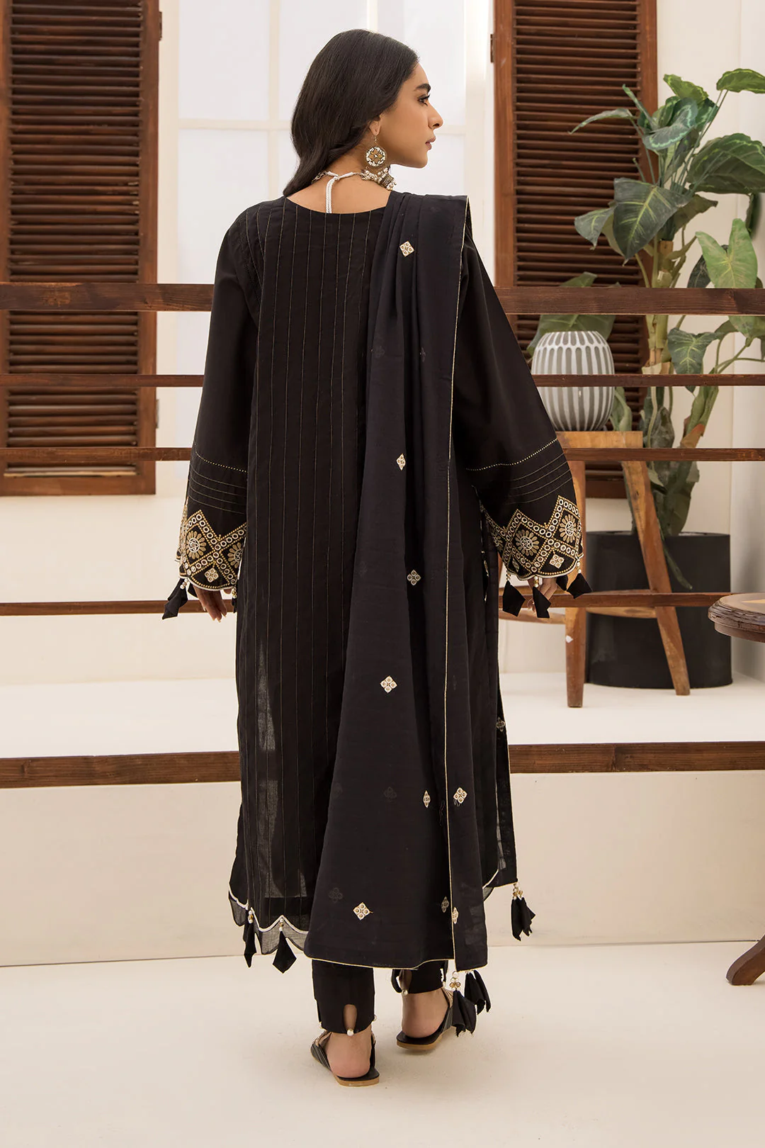 Embroidered Shirt Shalwar Dupatta - 0192 - Image 6
