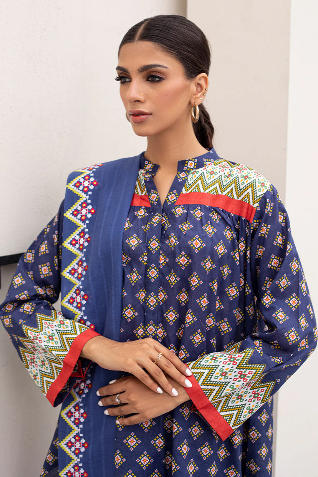 Embroidered Shirt Shalwar Dupatta - 0428