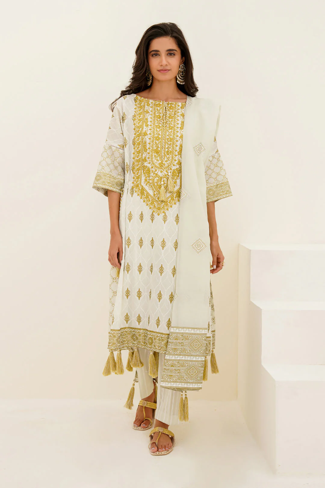 Embroidered Shirt Shalwar Dupatta - 0561 - Image 2