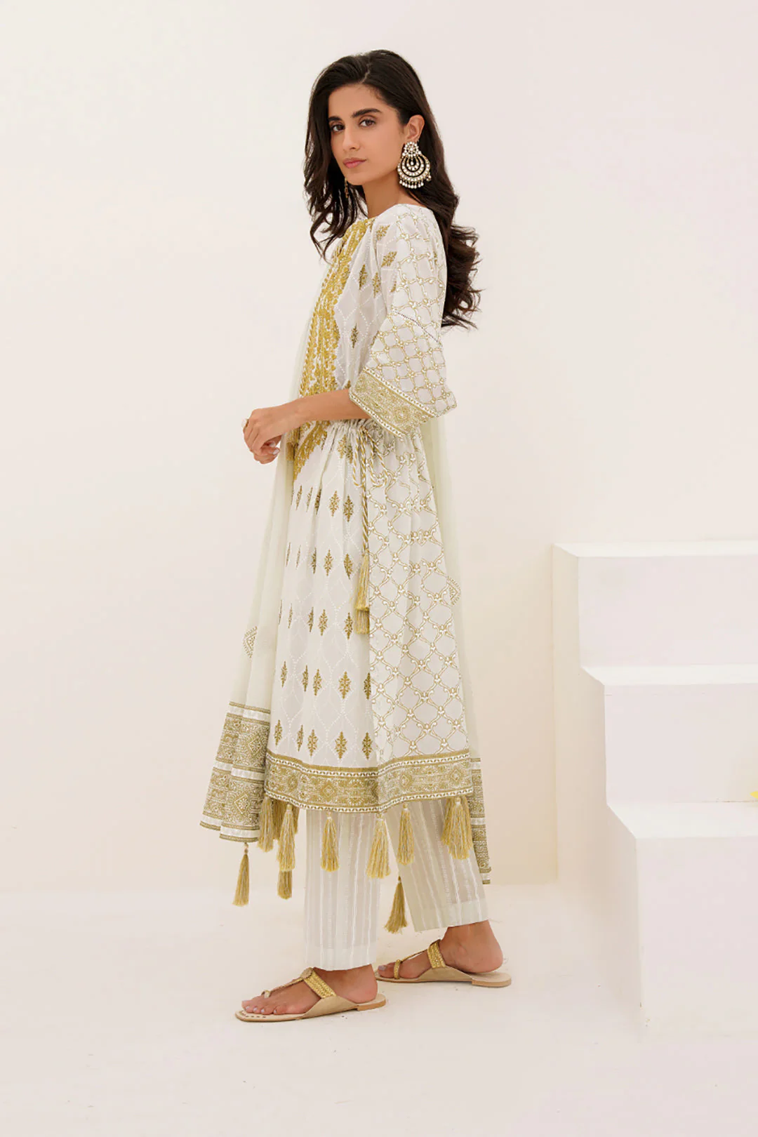 Embroidered Shirt Shalwar Dupatta - 0561 - Image 3