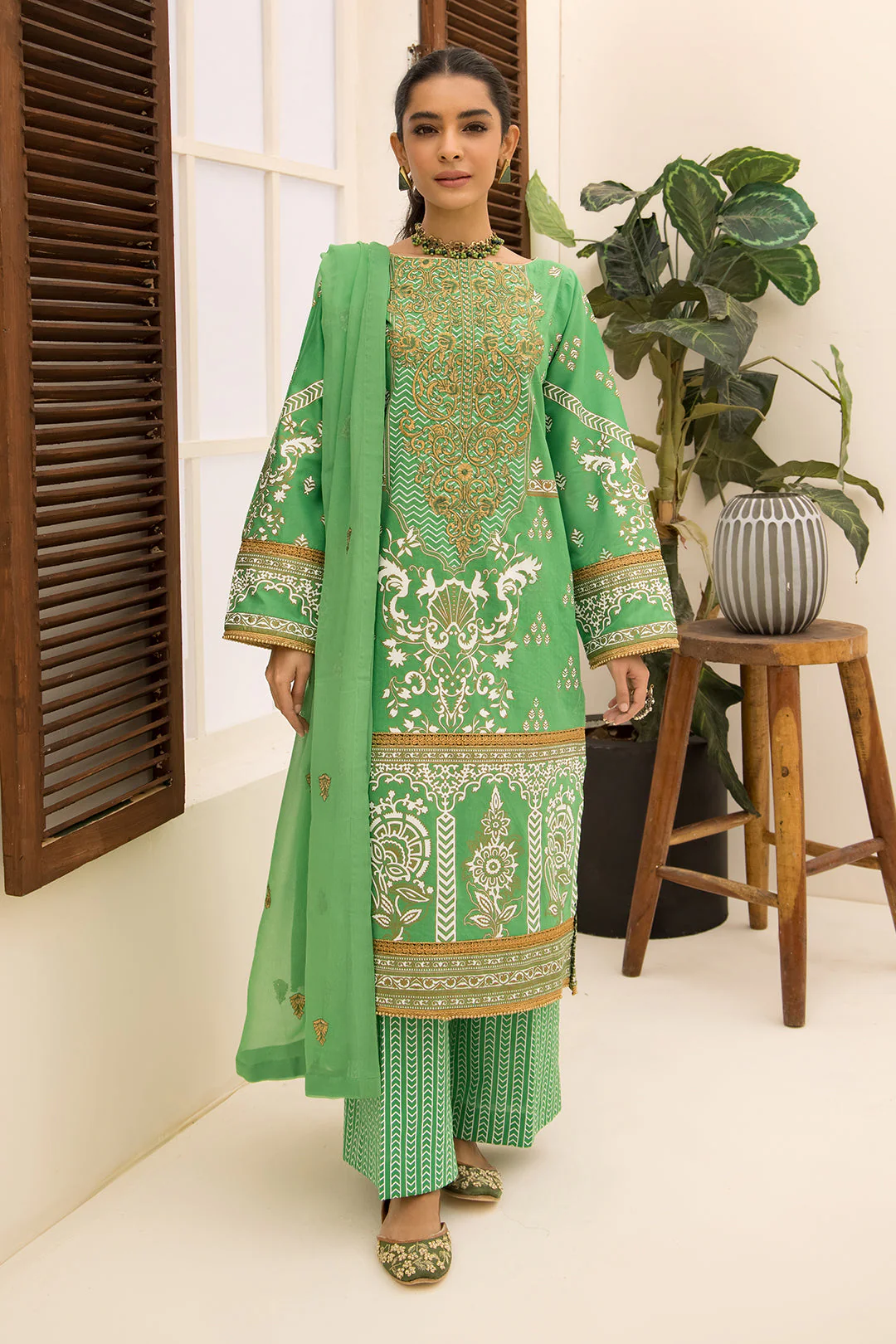 Embroidered Shirt Shalwar Dupatta - 0568 - Image 2