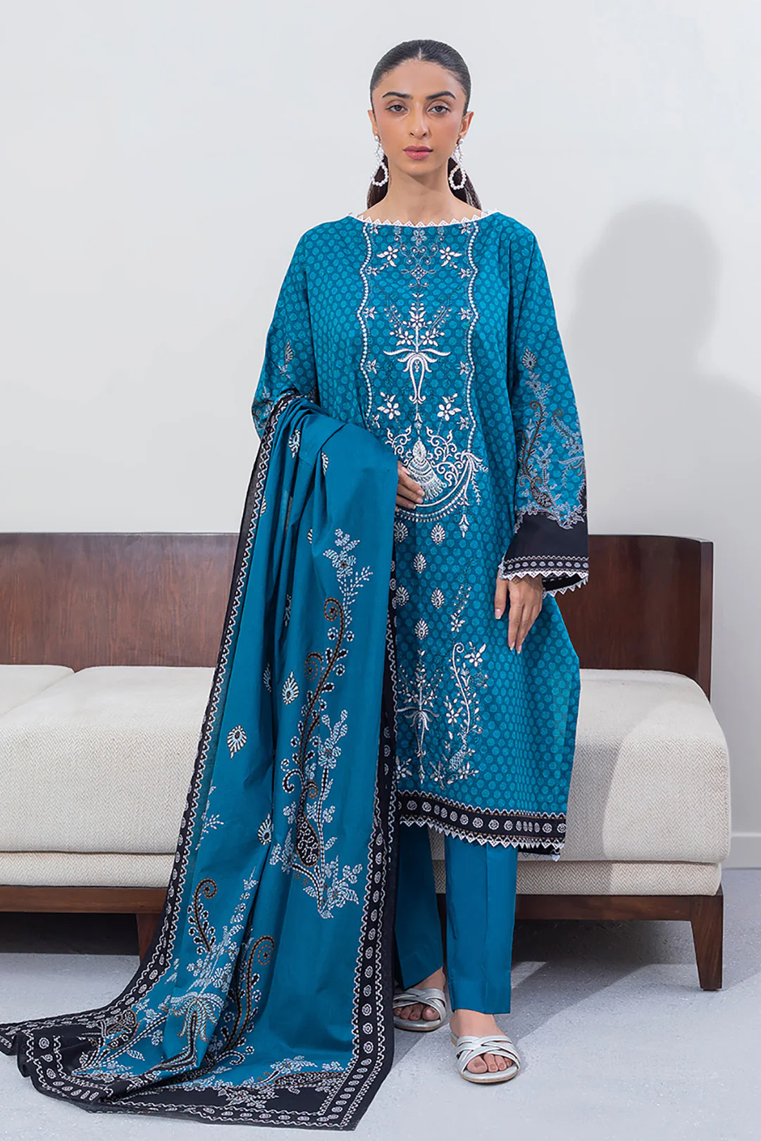 Embroidered Shirt Shalwar Dupatta - 0641 - Image 2