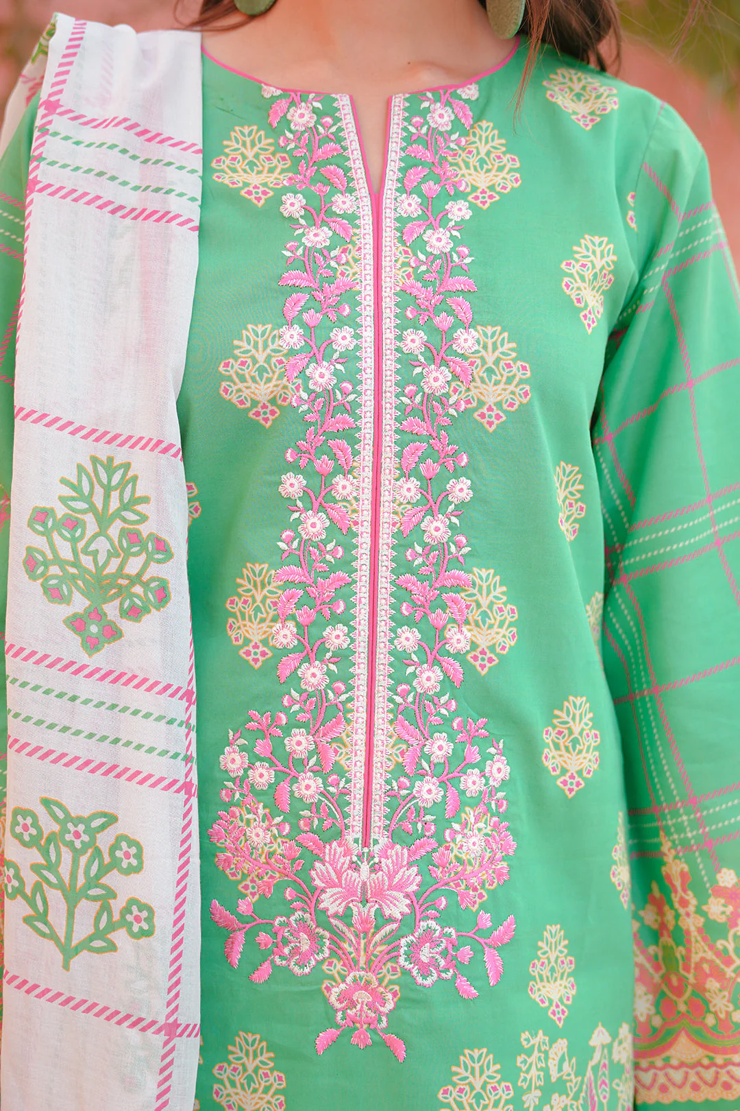 Embroidered Shirt Shalwar Dupatta - 0171 - Image 4