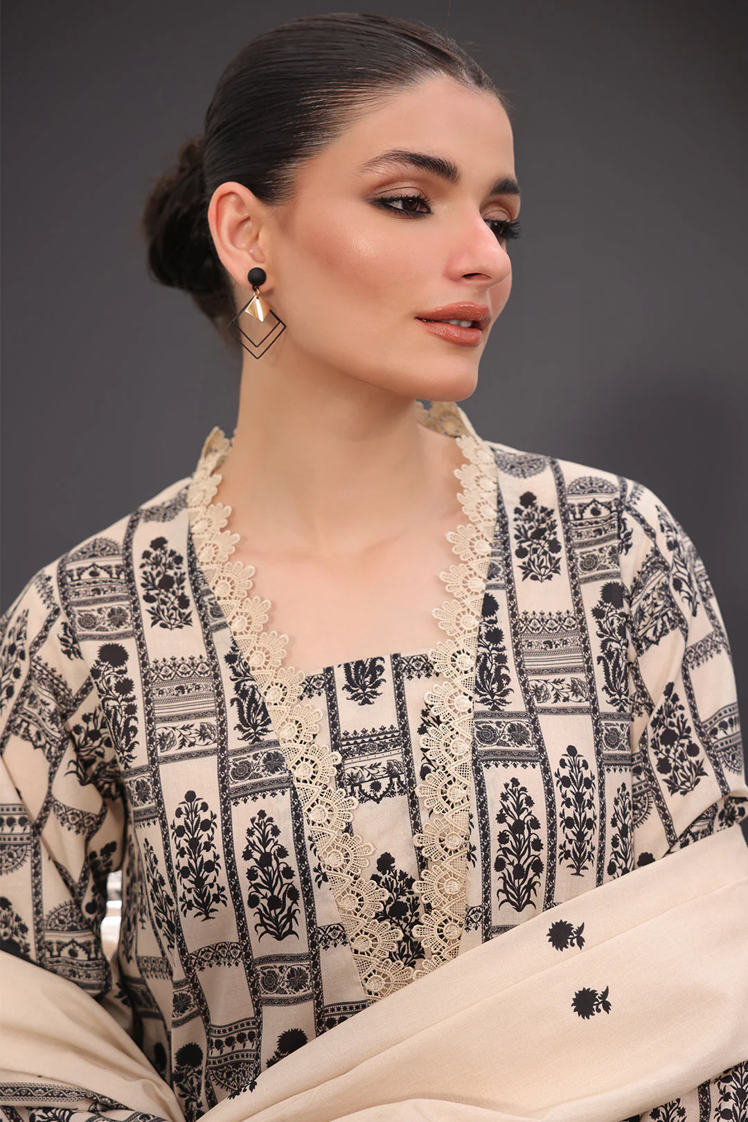 Shirt Shalwar Dupatta - 1511 - Image 4