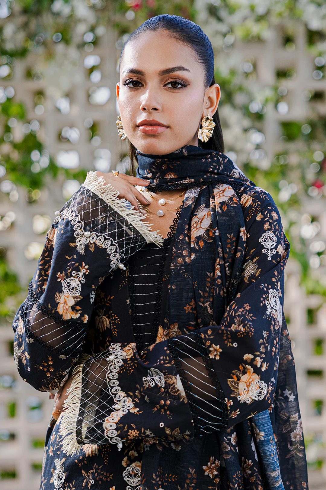 Embroidered Shirt Shalwar Dupatta - 0816 - Image 2