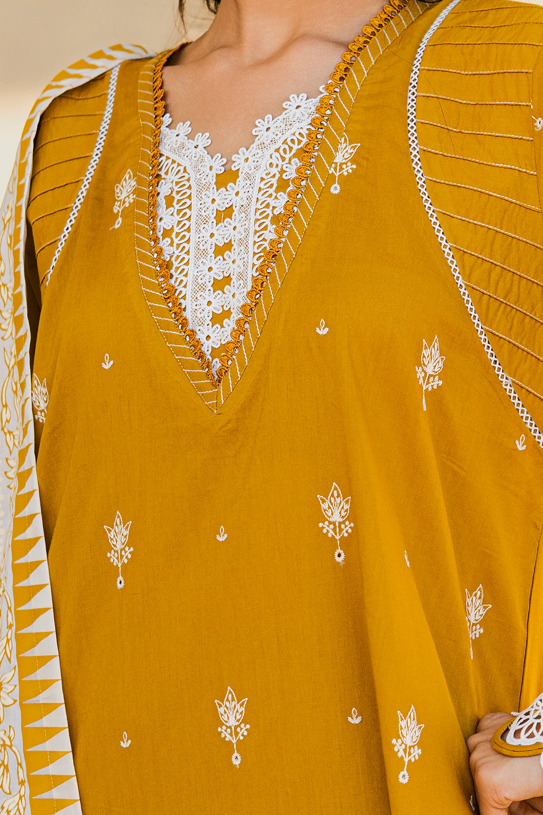 Embroidered Shirt Shalwar Dupatta - 0829 - Image 17