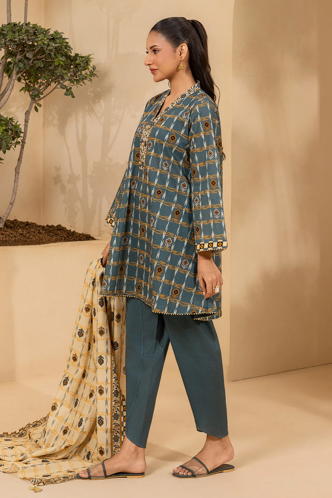 Shirt Shalwar Dupatta - 0689 - Image 4